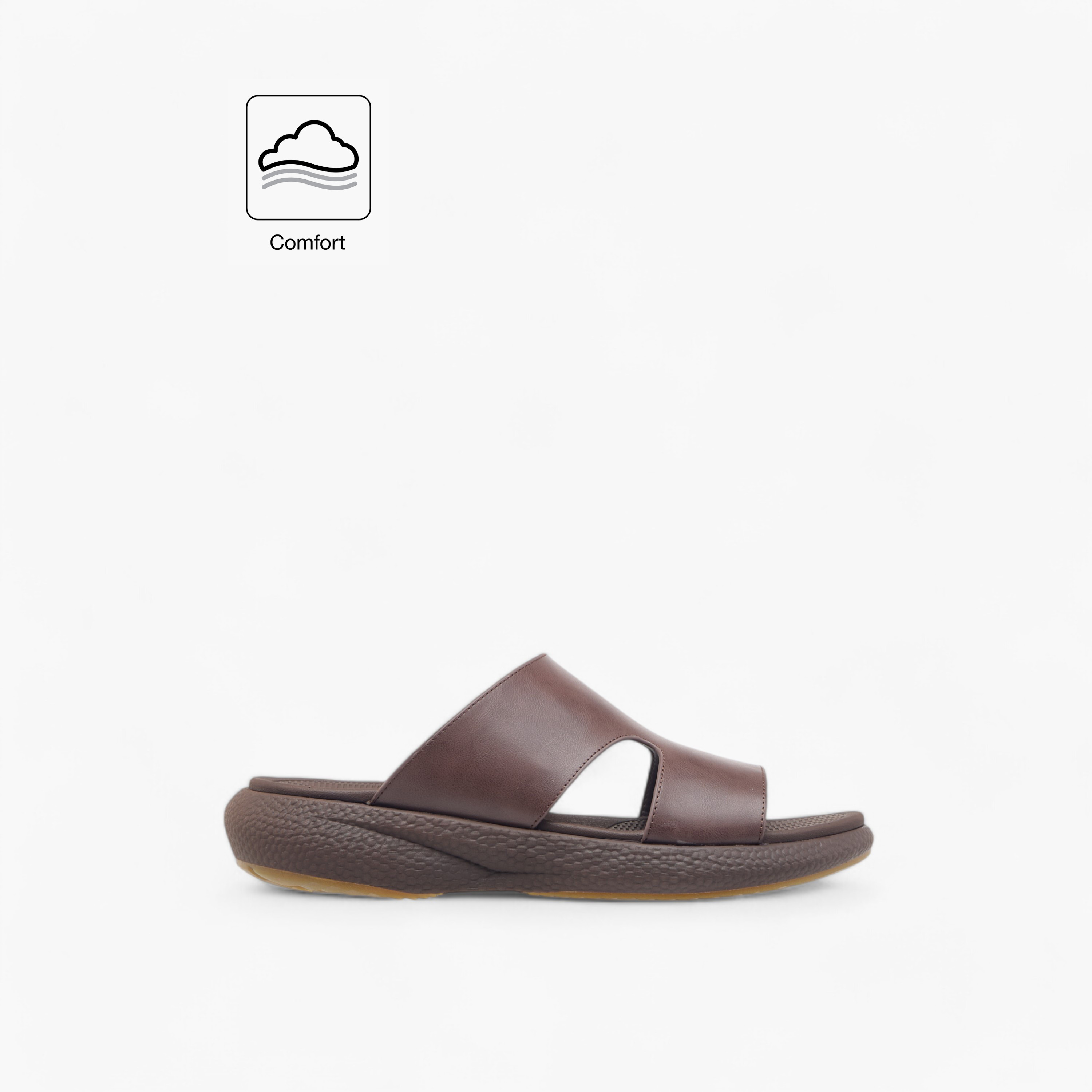 صندل عربي مريح سهل الارتداء بتفاصيل مفرغة من لو كونفورت-men-shoes-sandals-image-2