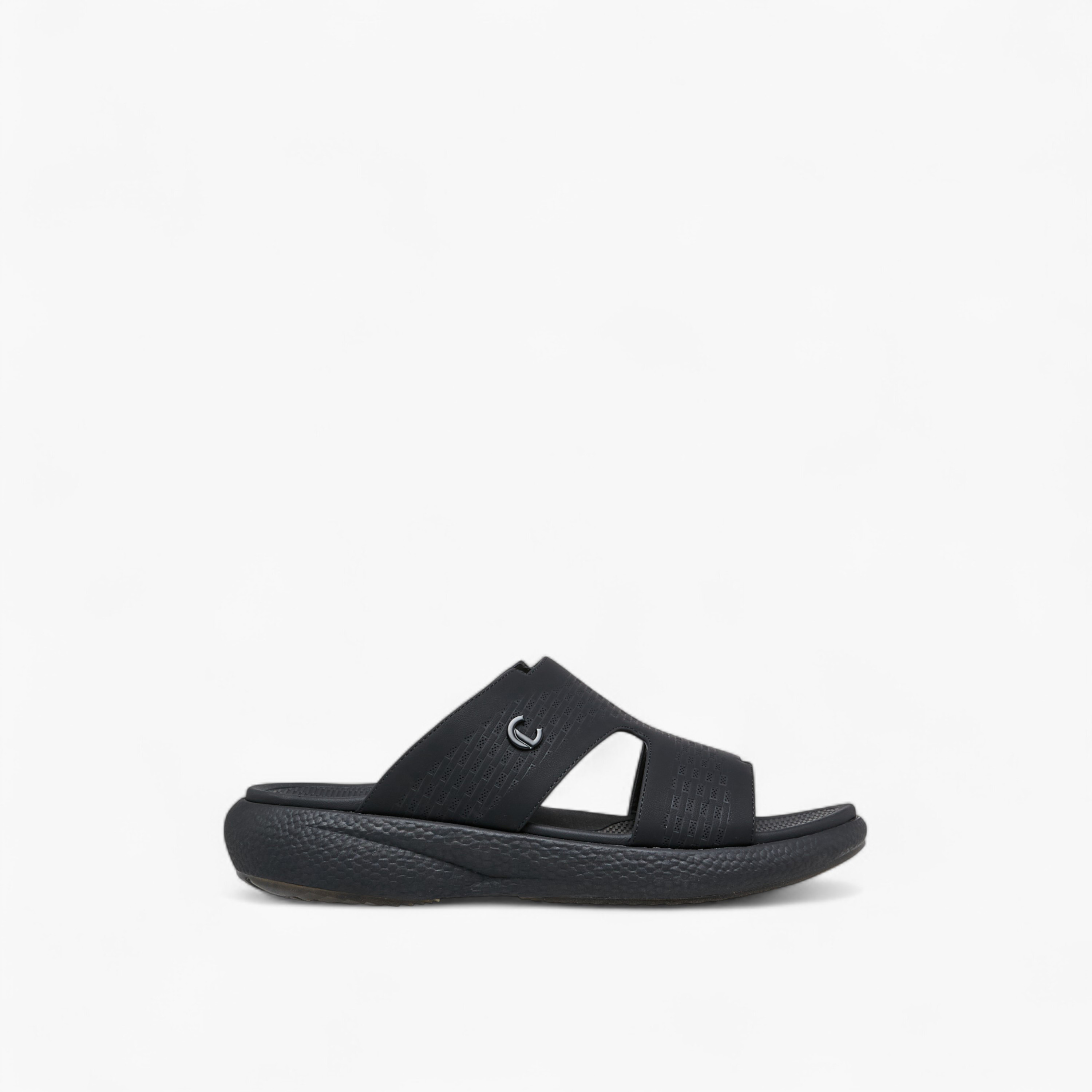صندل مريح بارز الملمس وسهل الارتداء من لو كونفورت-men-shoes-sandals-image-2