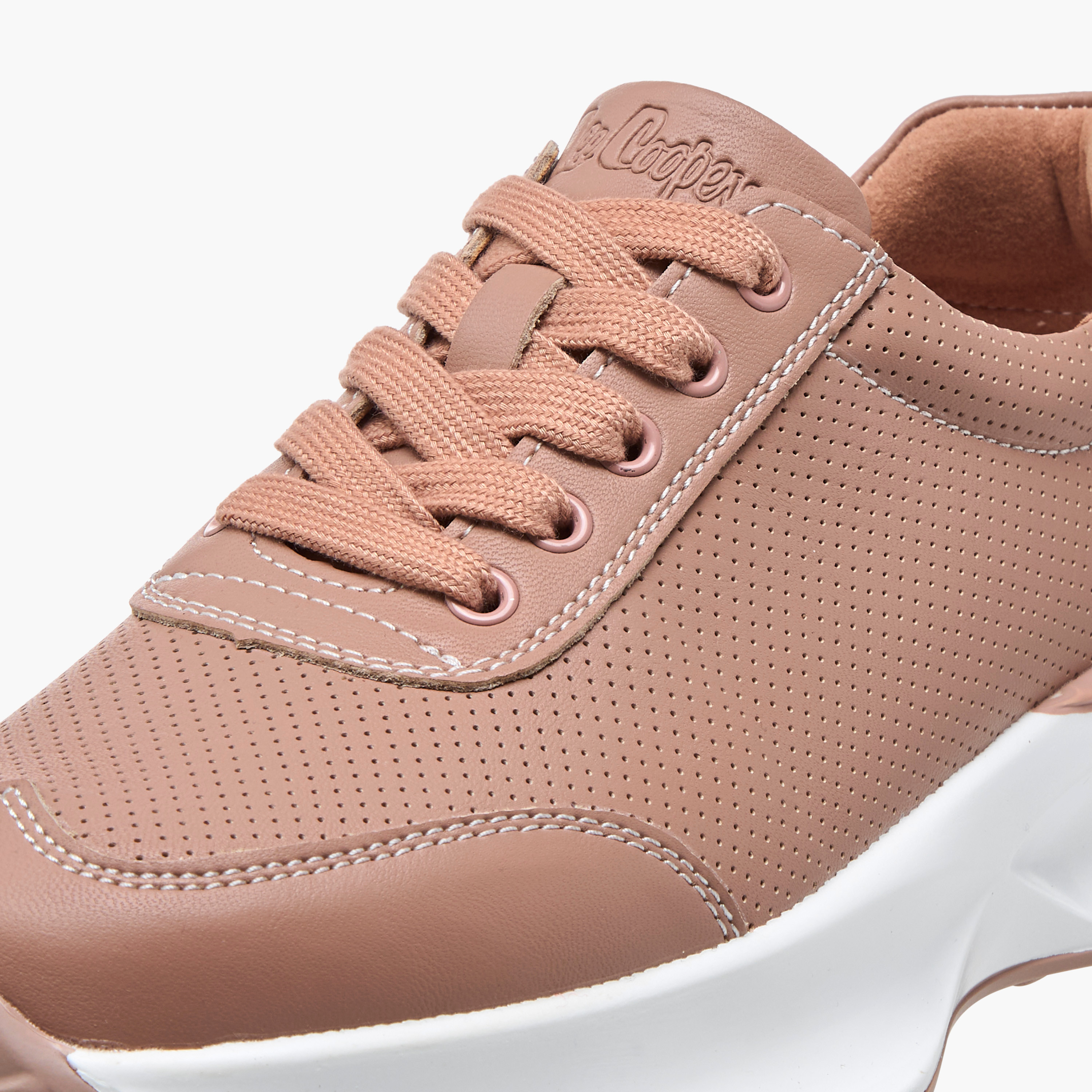 حذاء سنيكرز بارز الملمس برباط للنساء من لي كوبر-women-shoes-sneakers-image-4
