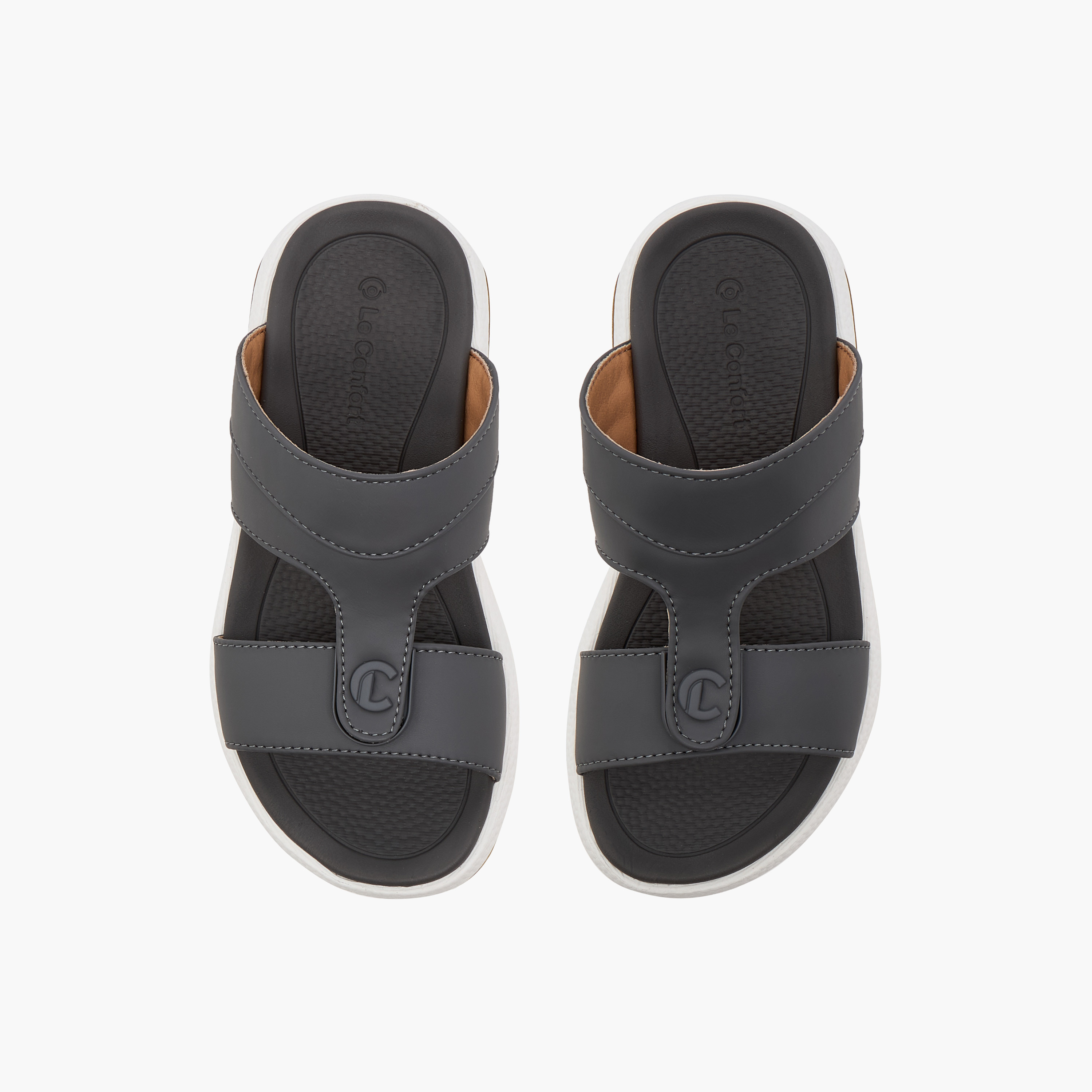 صندل عربي مريح سادة بزينة الشعار من لو كونفورت-boys-shoes-sandals-image-1