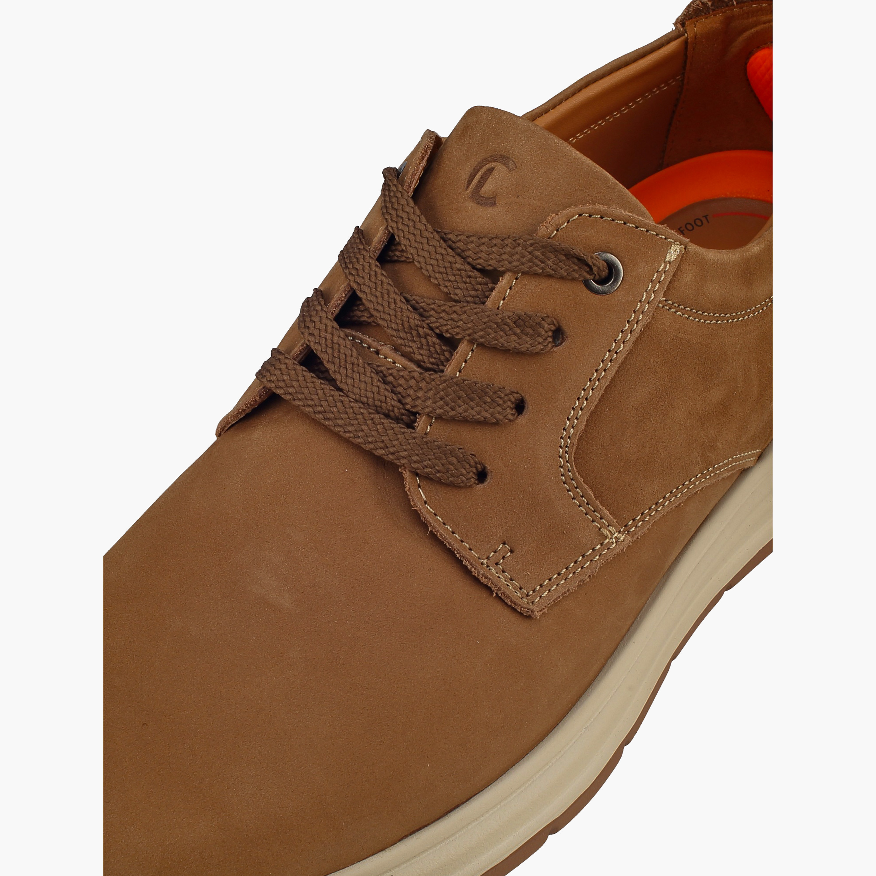 حذاء سنيكرز جلد بطول الكاحل ورباط إغلاق للرجال من لو كونفورت-men-shoes-sneakers-image-4