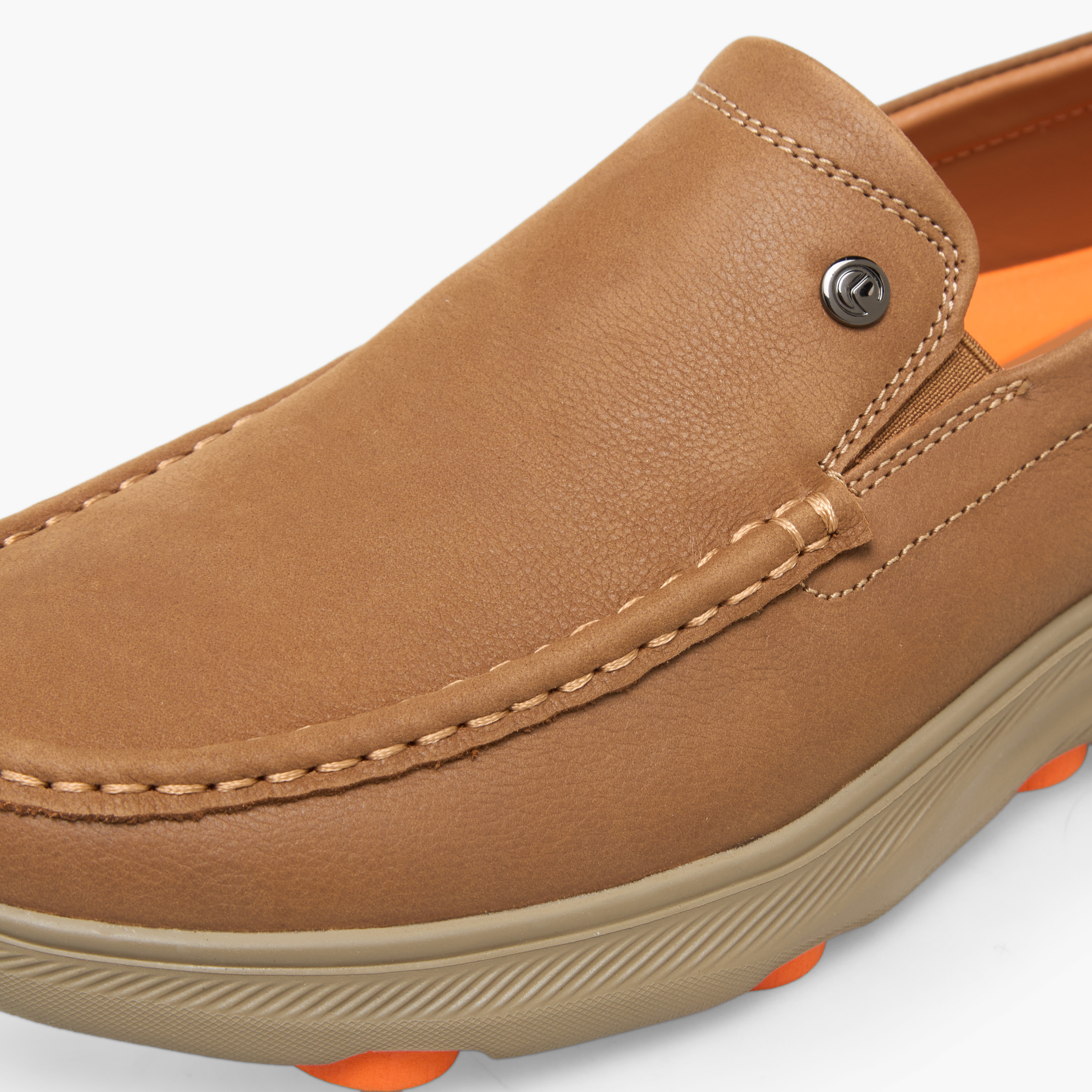 Le Confort Men Slip-On Leather Loafers-men-shoes-loafersandmoccasins-image-4
