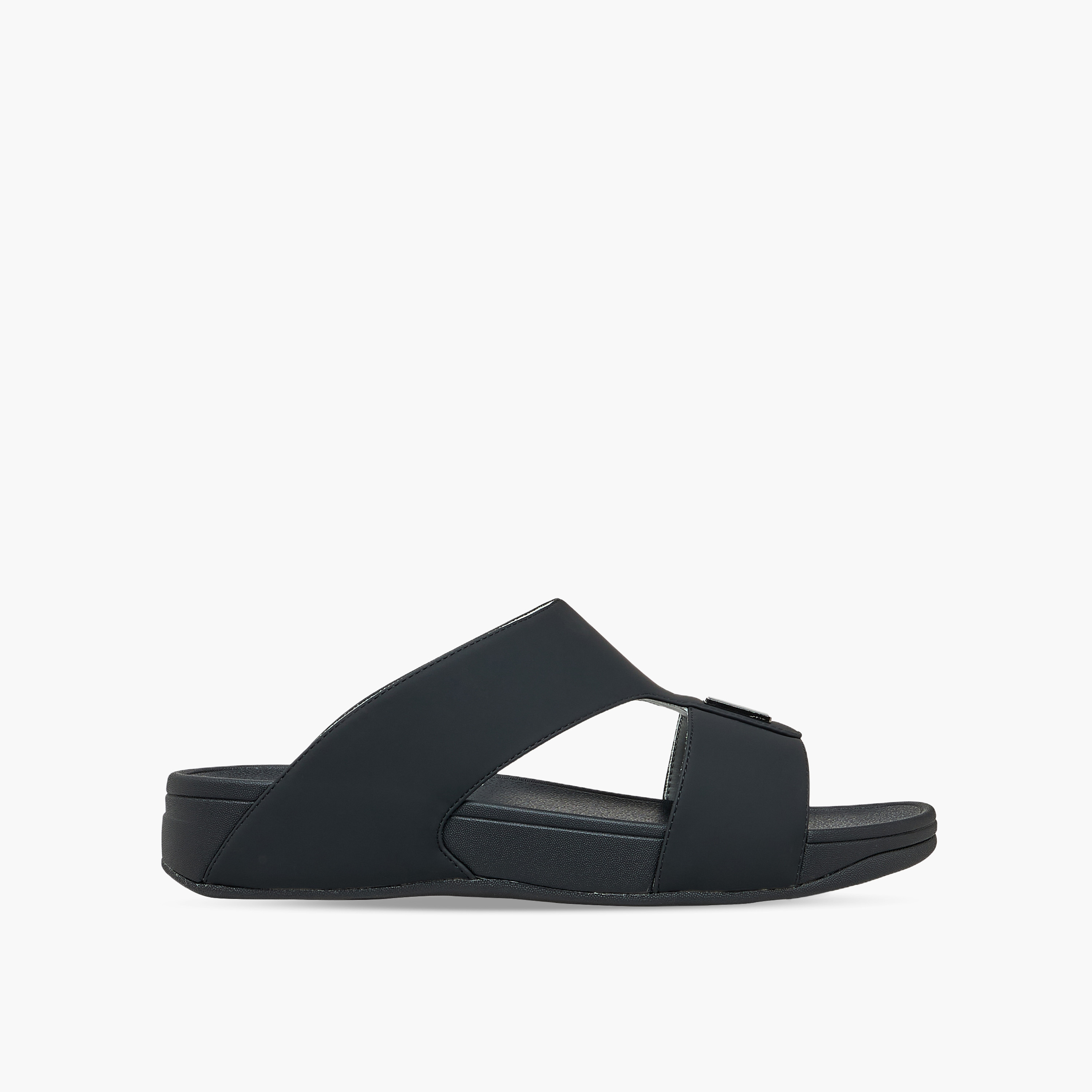 صندل سهل الارتداء بزينة معدن من لو كونفورت-men-shoes-sandals-image-2