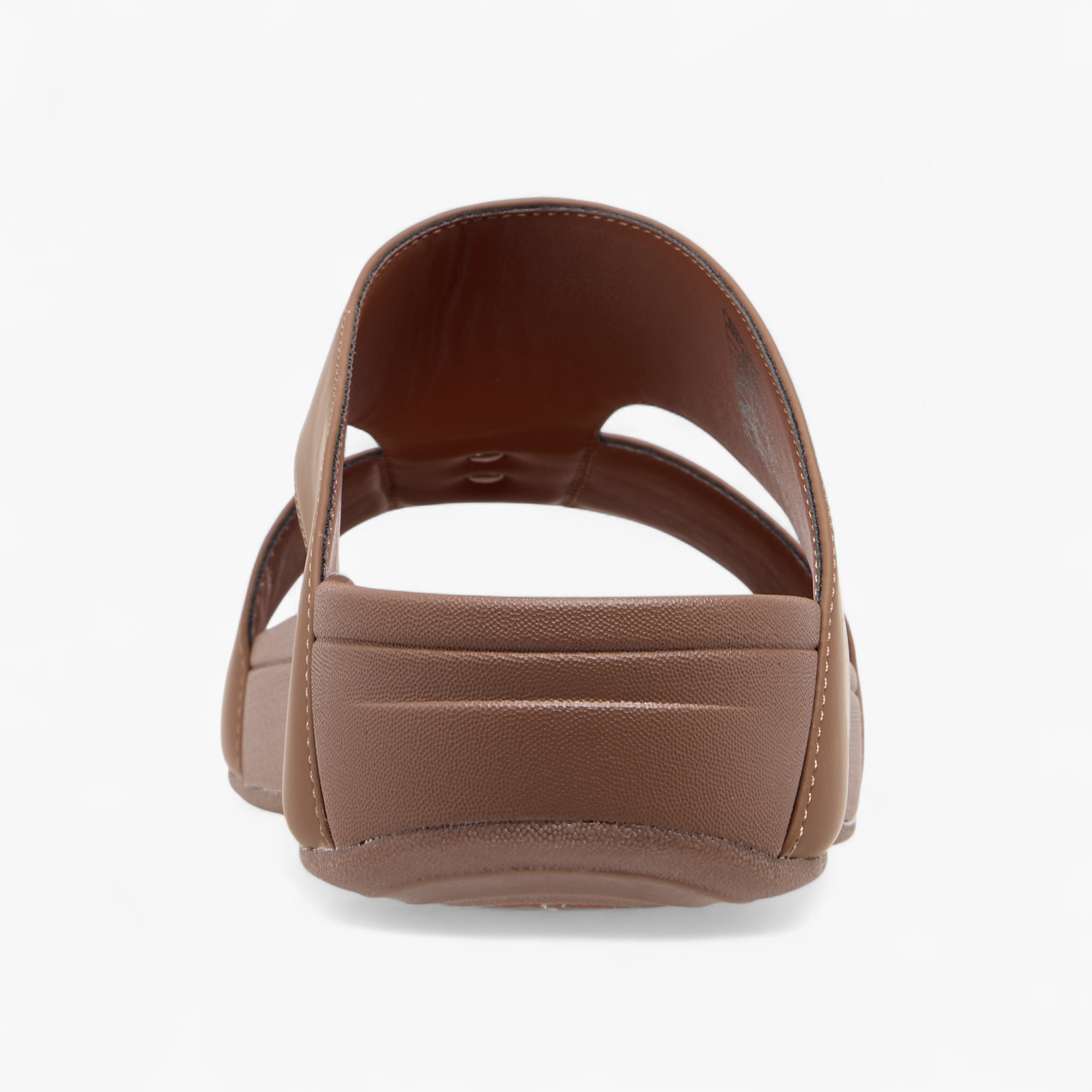 صندل سهل الارتداء بزينة معدن من لو كونفورت-men-shoes-sandals-image-5