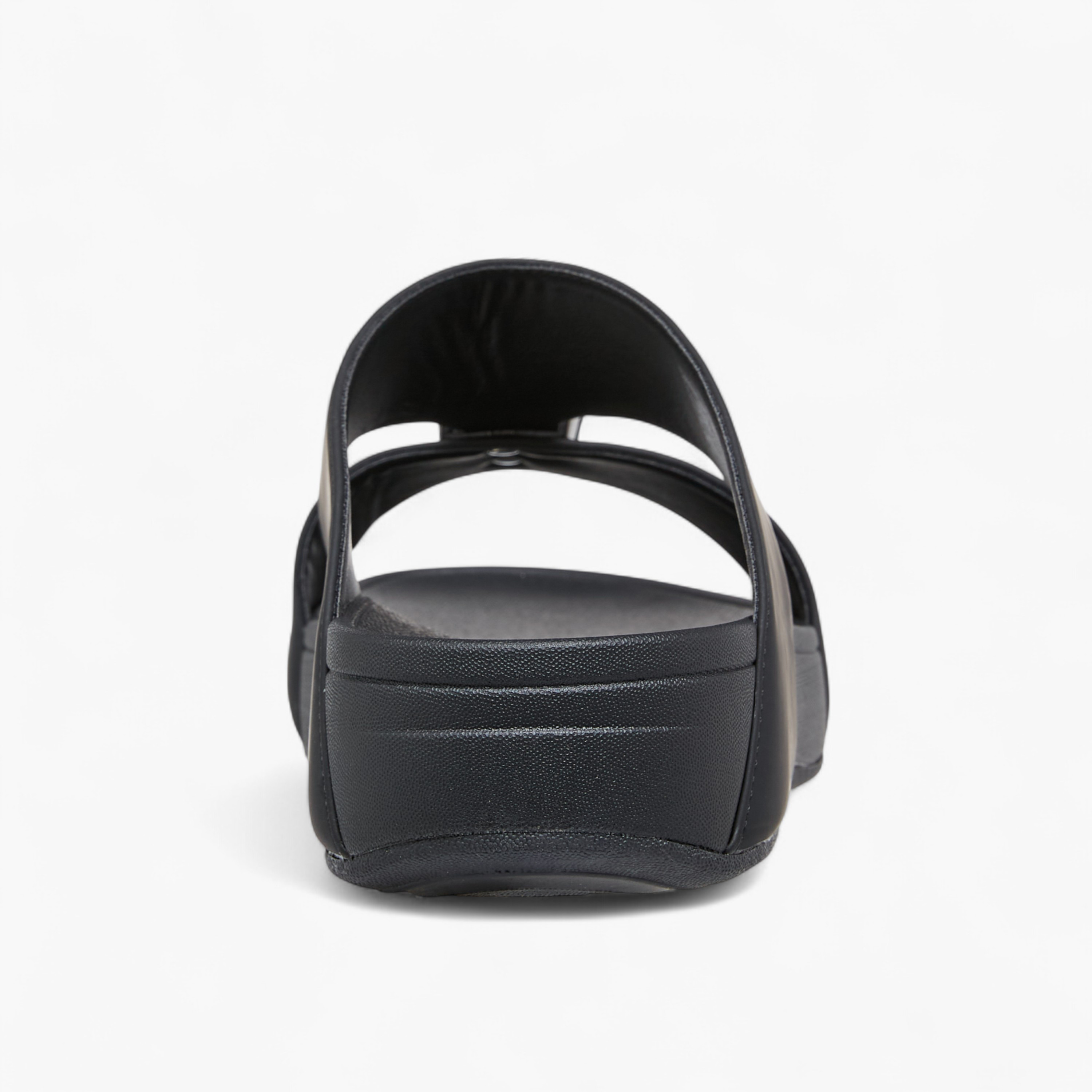 صندل مريح سهل الارتداء بزينة معدنية من لو كونفورت-men-shoes-sandals-image-11