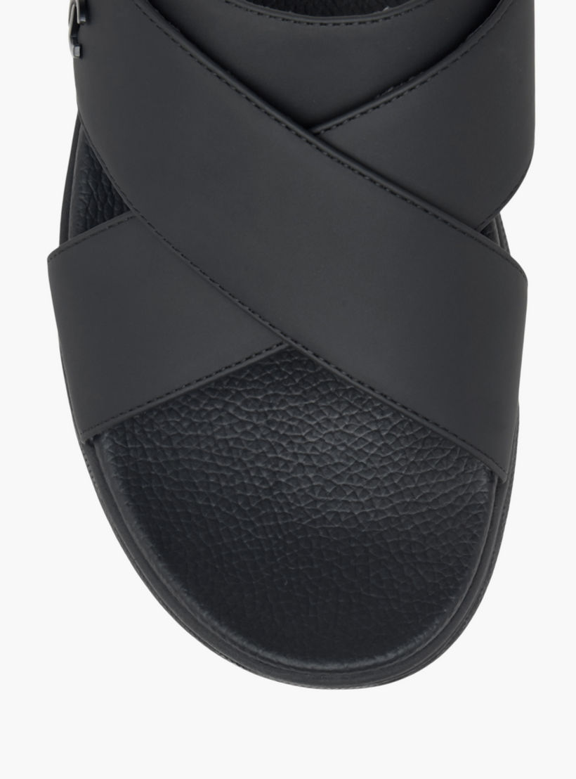 صندل مريح بأحزمة متقاطعة للرجال من لو كونفورت-men-shoes-sandals-image-3