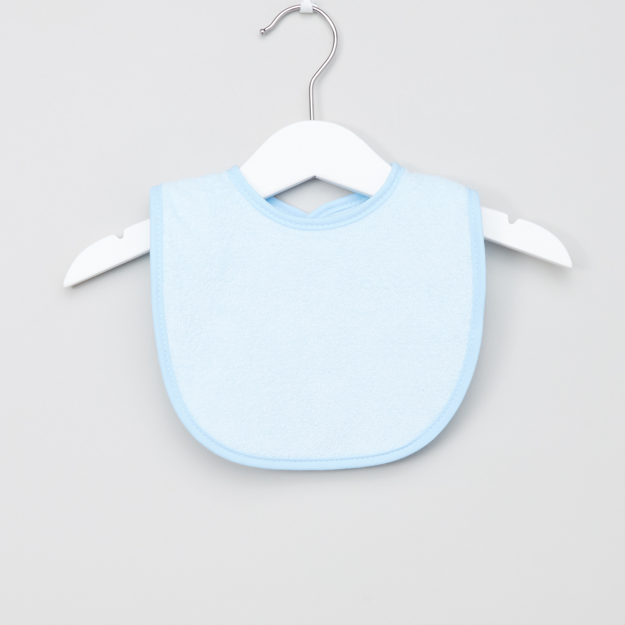 مريلة بتطريزات وإغلاق سهل - طقم من 4 قطع-baby-feeding-bibs-image-6