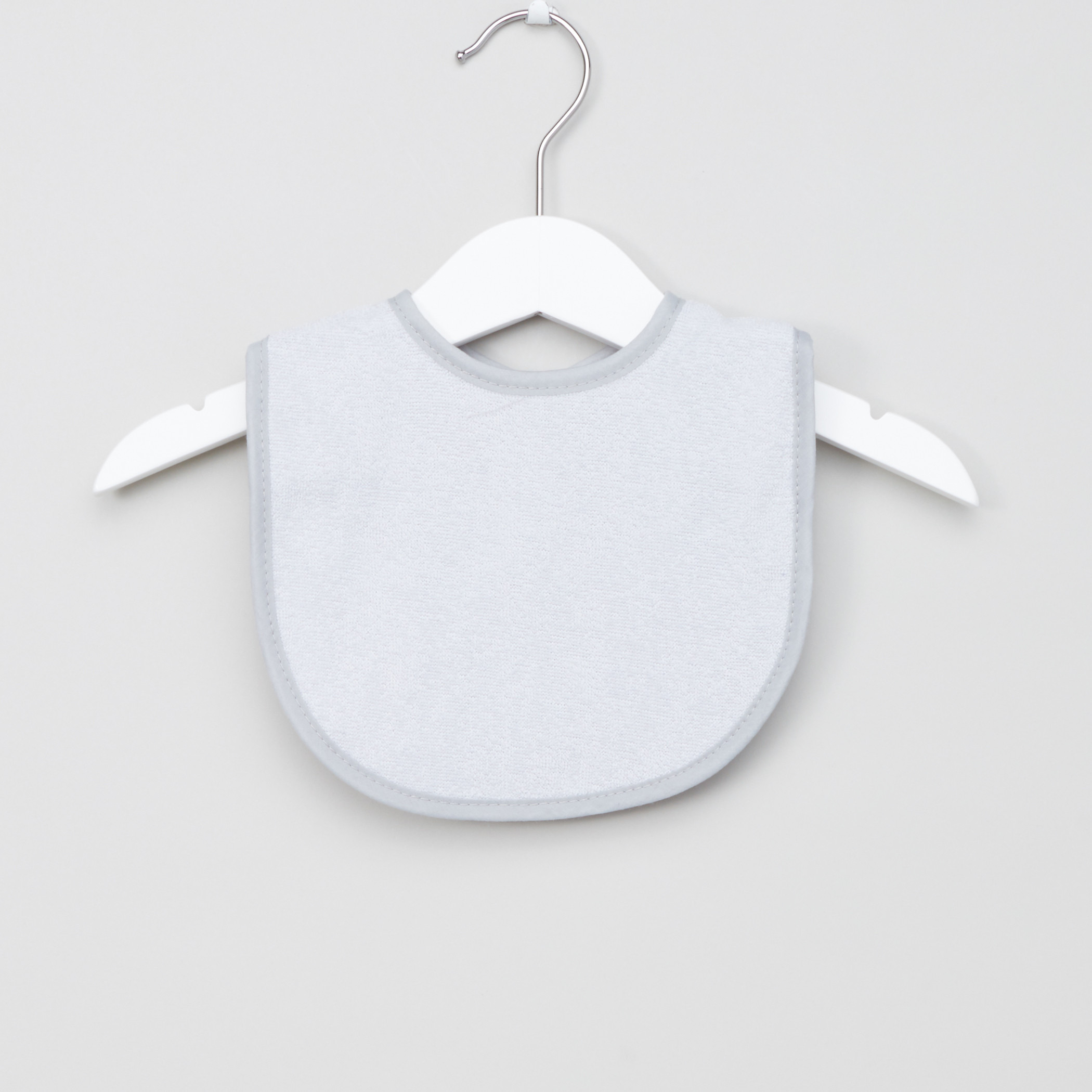 مريلة بتطريزات وإغلاق سهل - طقم من 4 قطع-baby-feeding-bibs-image-8
