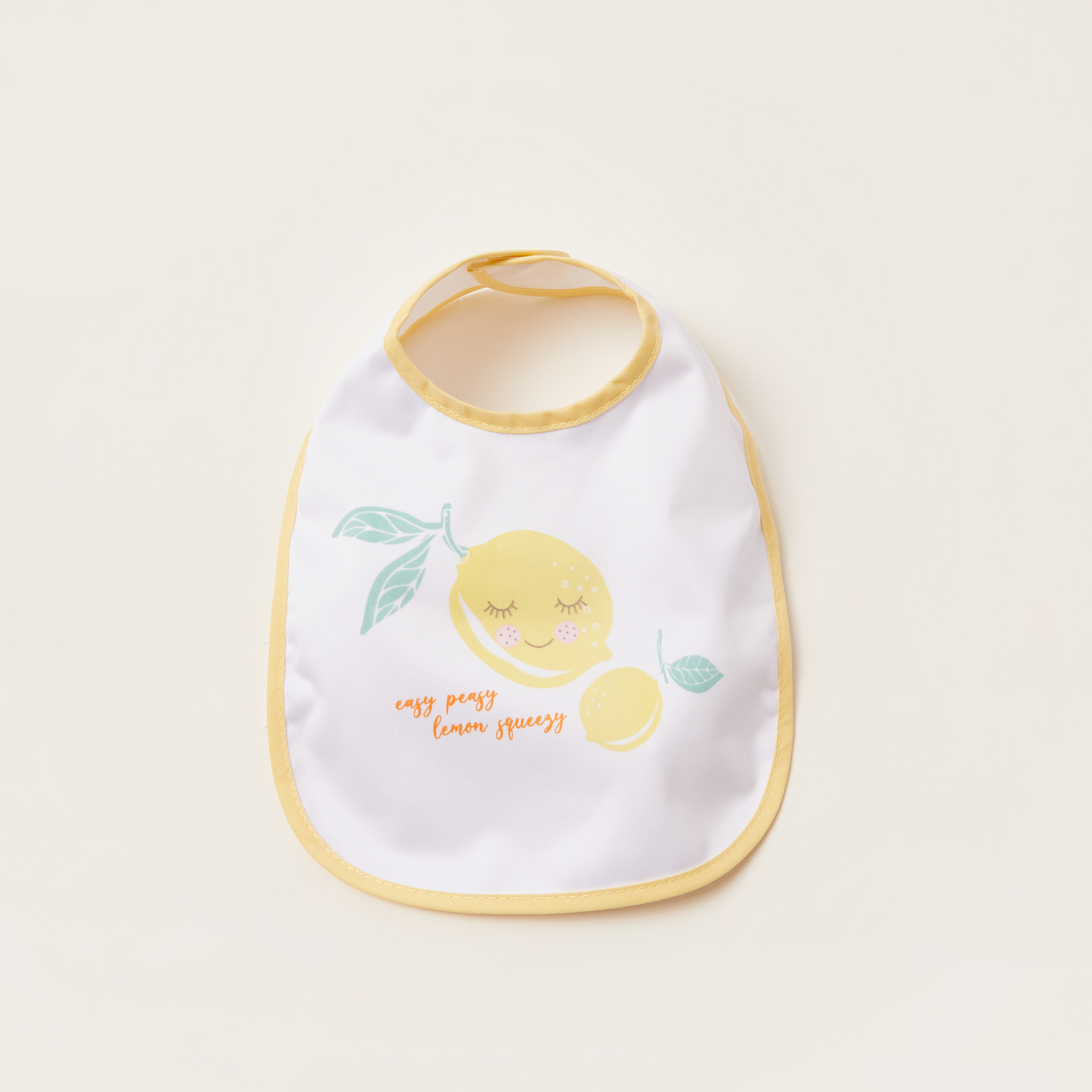مرايل بطبعات وشريط إغلاق من جونيورز - طقم من قطعتين-baby-feeding-bibs-image-3