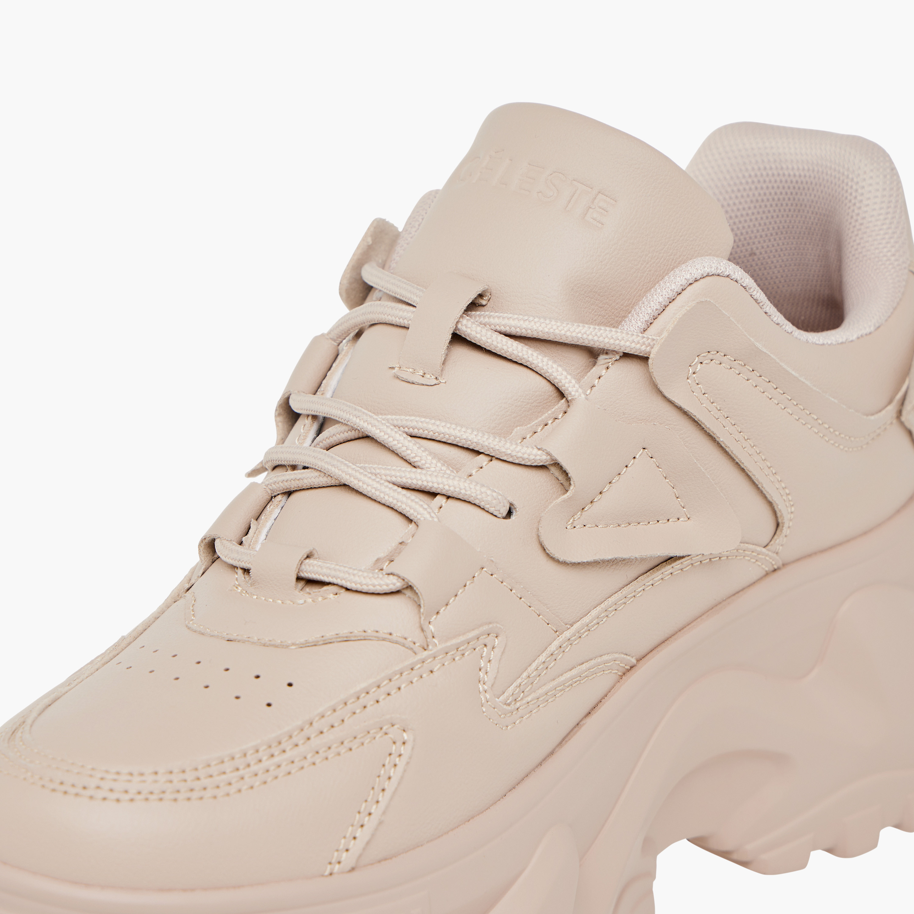 حذاء سنيكرز برباط إغلاق وتفاصيل ثقوب للنساء من سيليست-women-shoes-sneakers-image-4