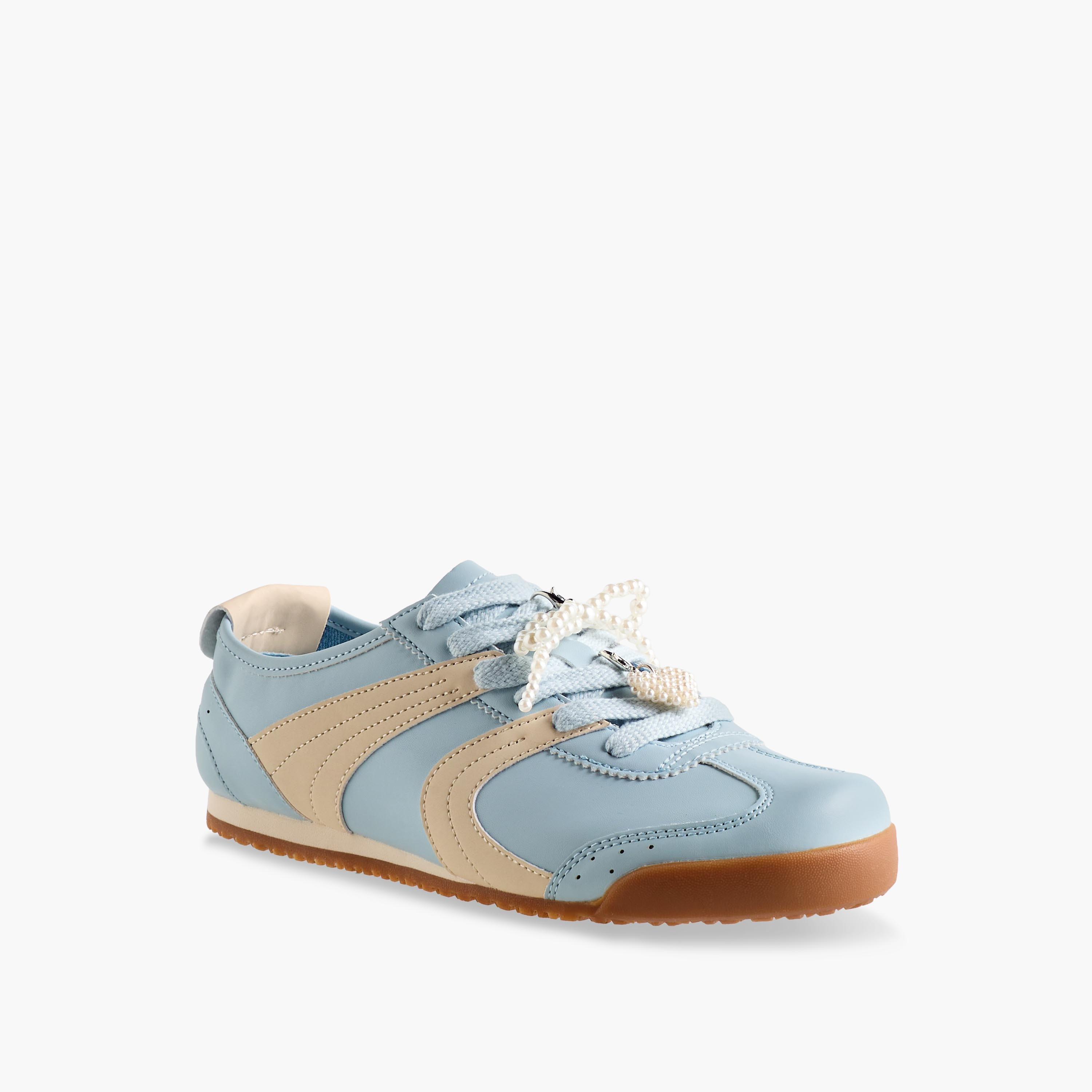 حذاء سنيكرز مزين باللؤلؤ للنساء من سيليست-women-shoes-sneakers-image-2