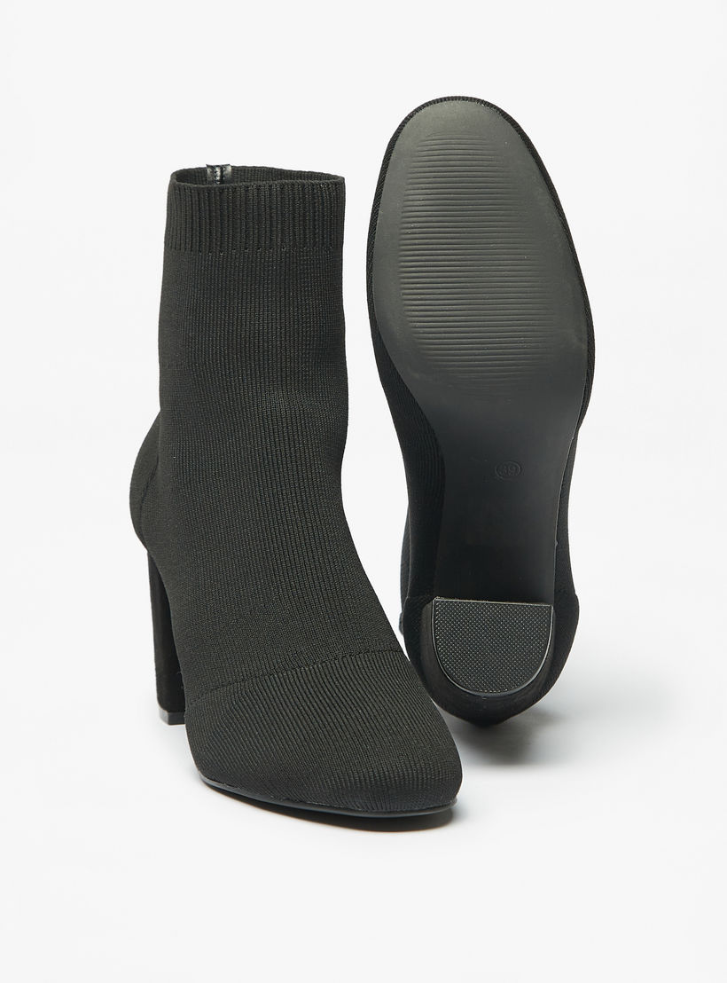 حذاء بطول الكاحل سهل الارتداء وبارز الملمس بِكعب سميك للنساء من سيليست-women-shoes-boots-image-5