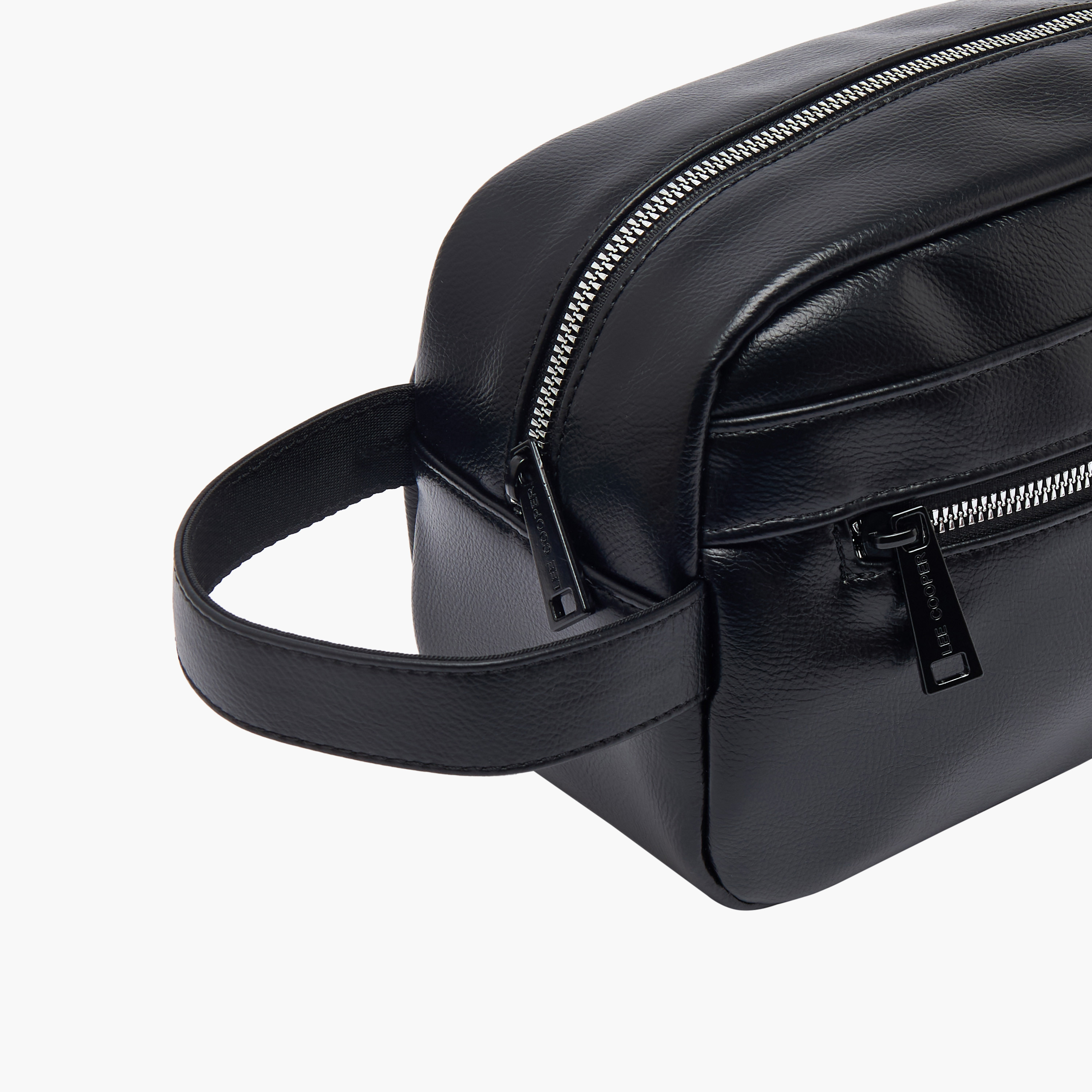 شنطة صغيرة بزخارف شعار للرجال من لي كوبر-travel-accessories-image-5