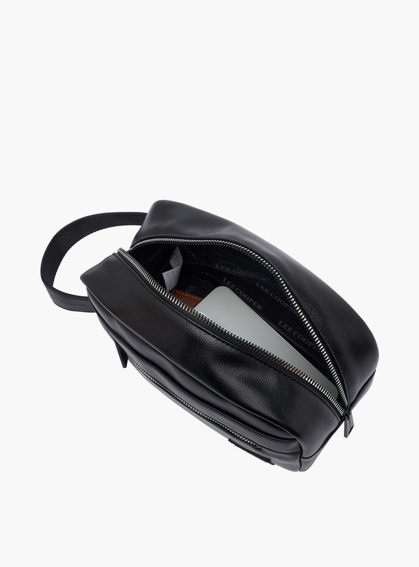 شنطة صغيرة بزخارف شعار للرجال من لي كوبر-travel-accessories-image-9