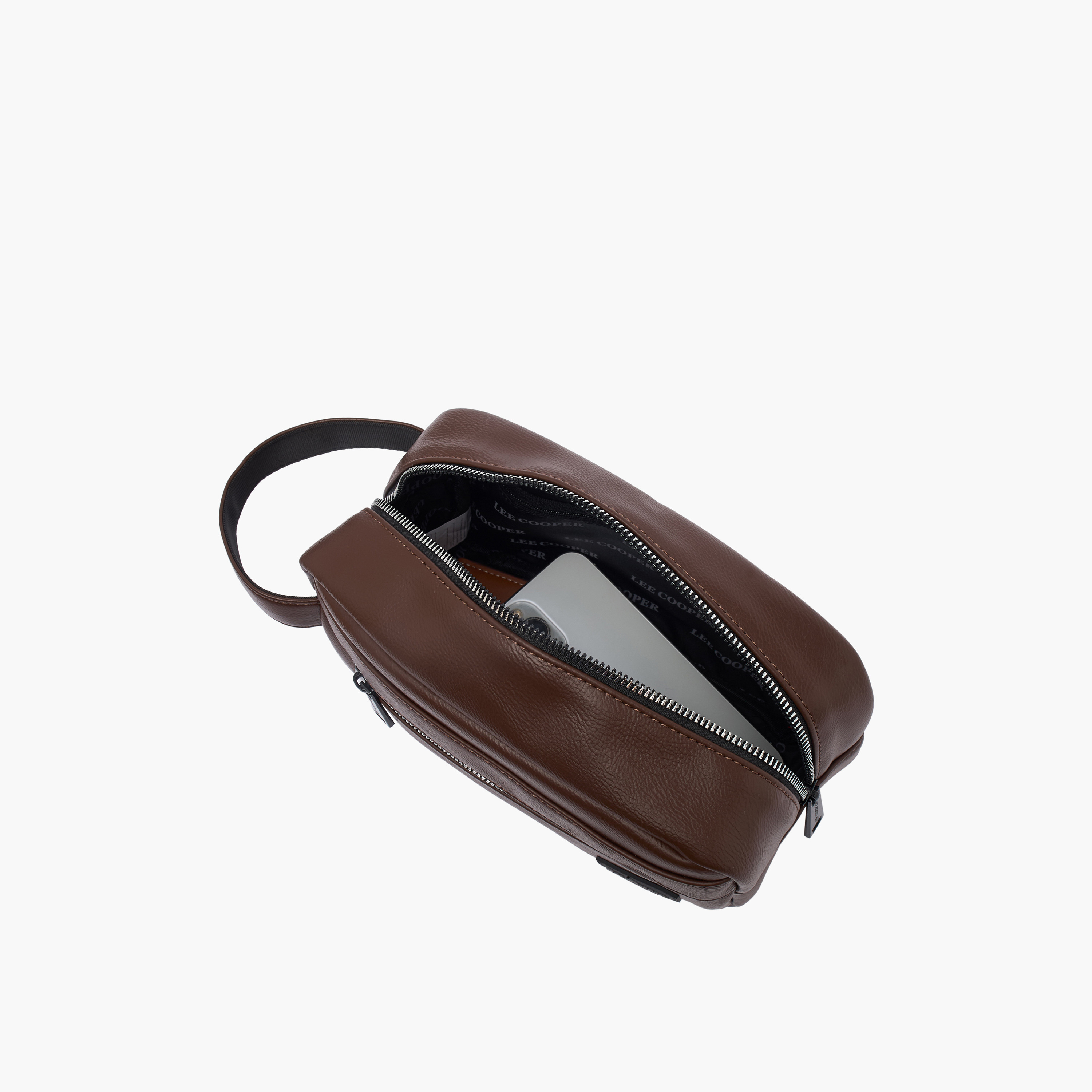 شنطة صغيرة بزخارف شعار للرجال من لي كوبر-travel-accessories-image-9