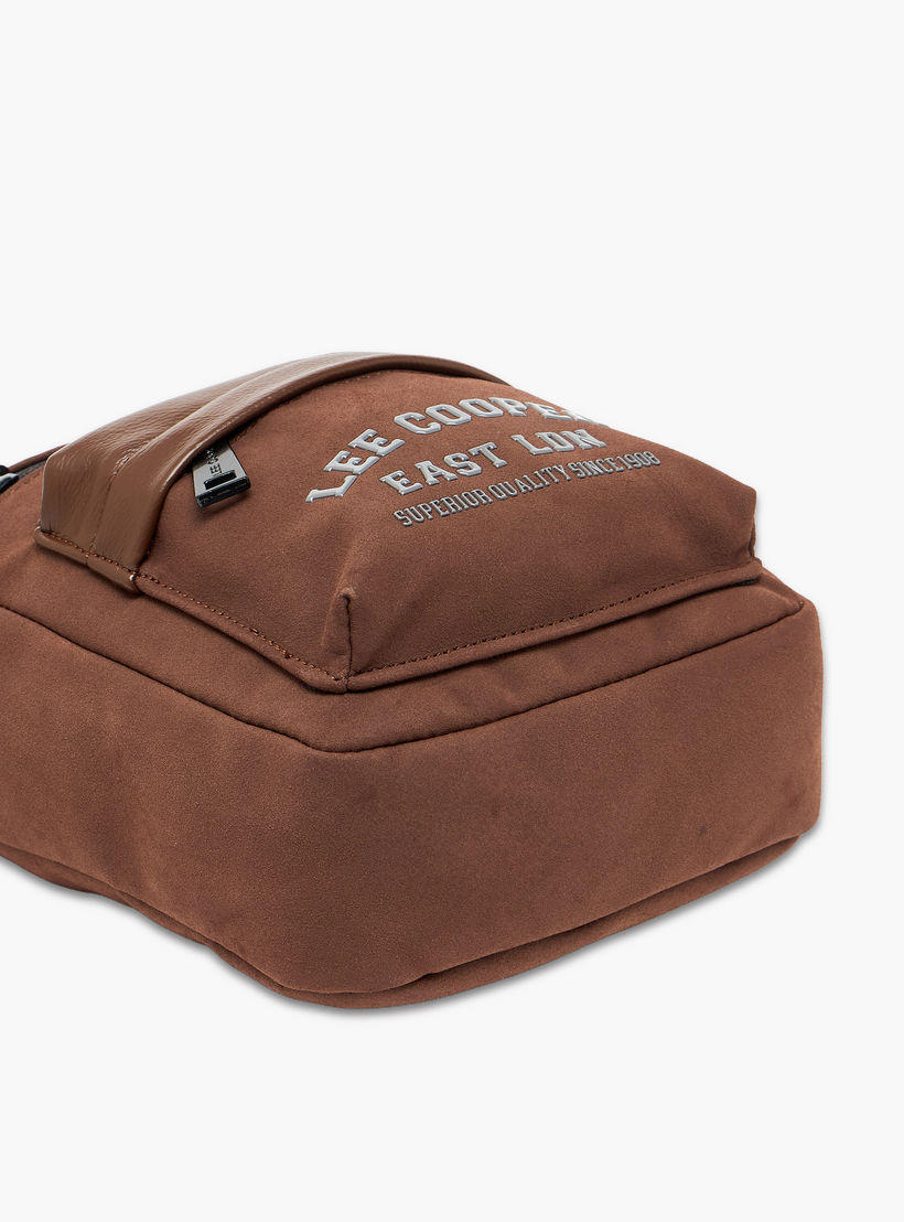 شنطة كروس بودي بطبعات شعار للرجال من لي كوبر-men-bags-image-5