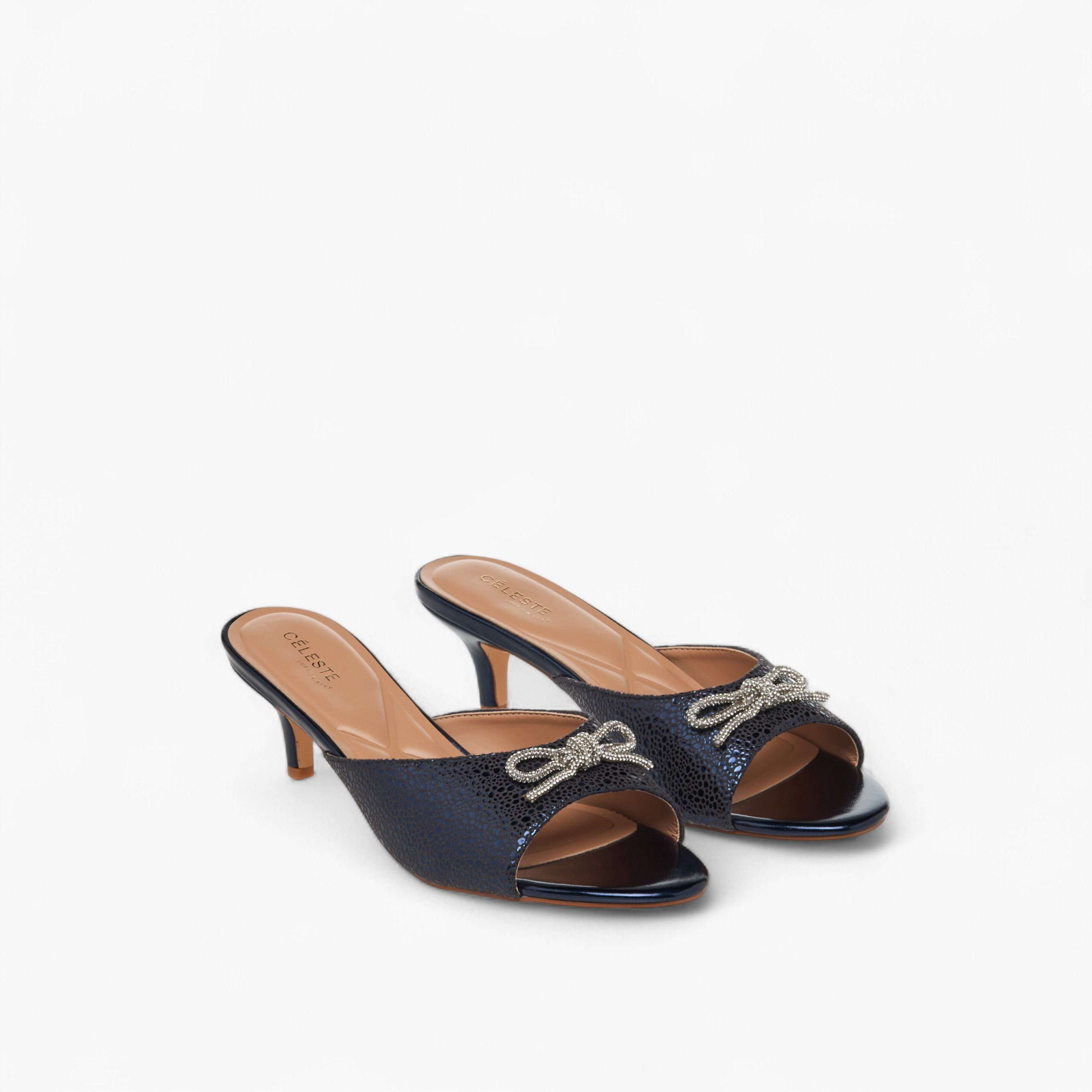 صندل مزين بكعب صغير للنساء من سيليست-women-shoes-sandals-heeled-image-1