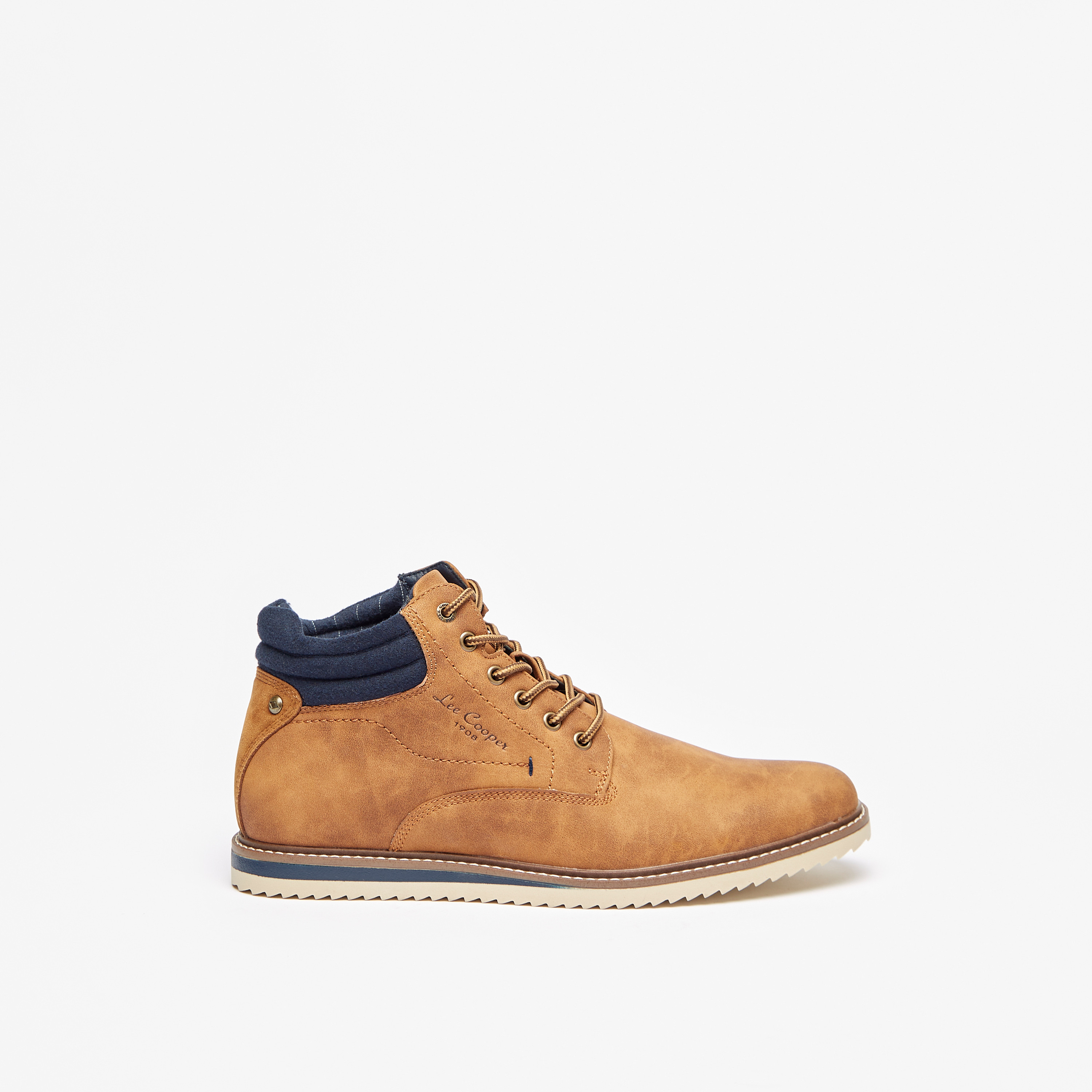 靴 MAKERS COOPER 8 Shop Lee Cooper Men's Solid Lace-Up Chukka Boots Online | Splash UAE