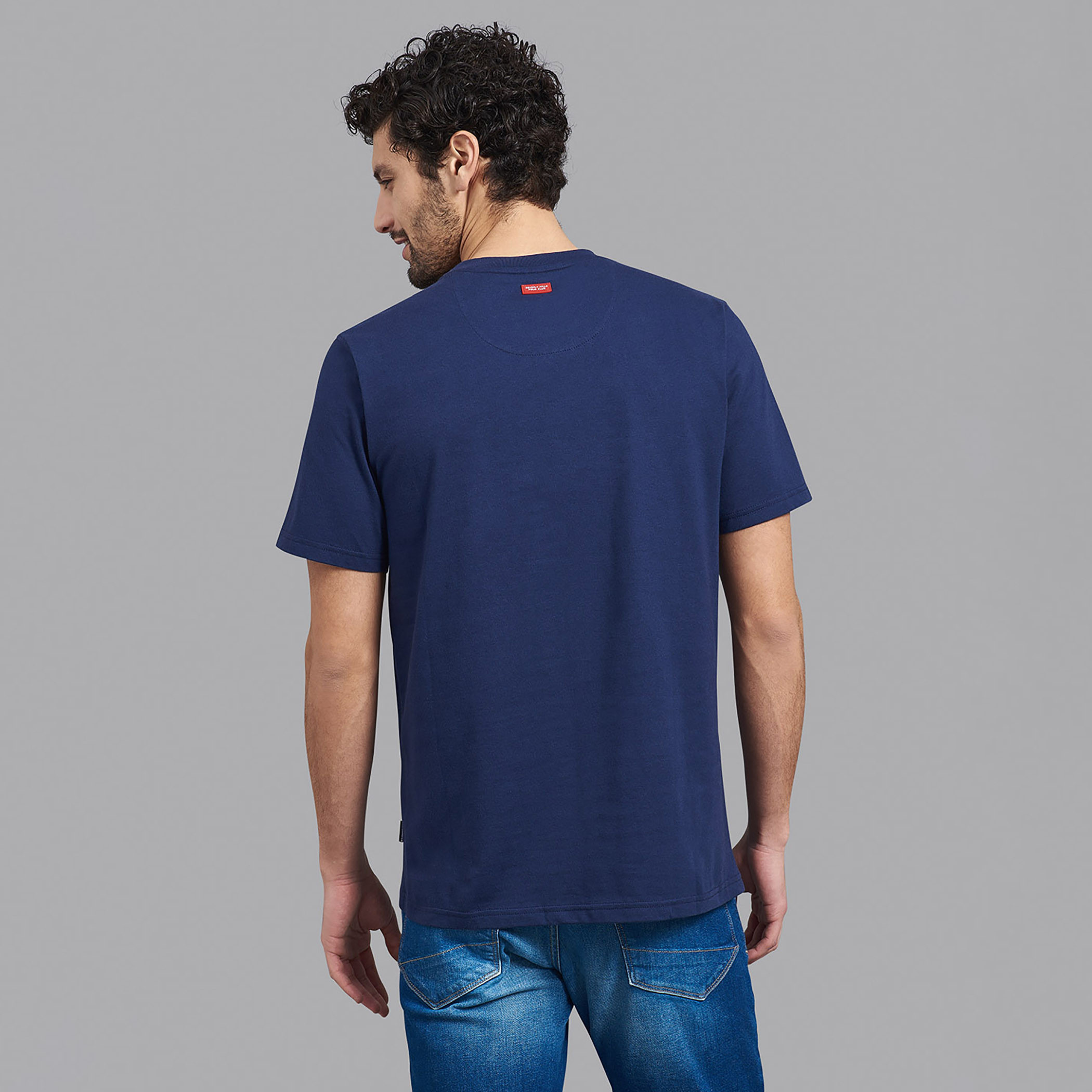 قميص بيفرلي هيلزبولو كلب رجالي أزرق كحلي ورقبة دائرية وأكمام قصيرة-men-clothing-tshirtsandpolos-tshirts-image-5