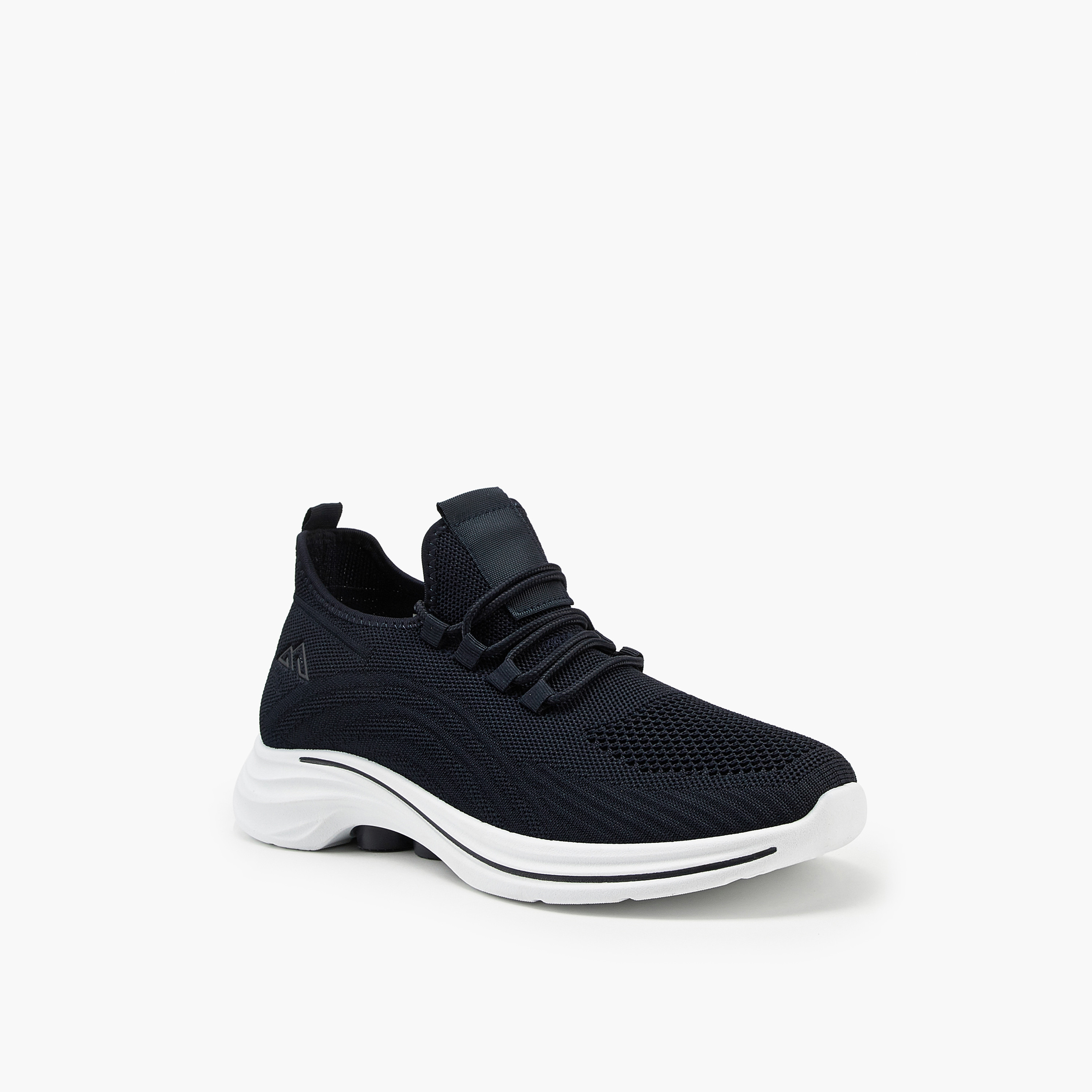 حذاء رياضي برباط إغلاق وتفاصيل شبكية من أوكلان من شو إكسبريس-sports-men-shoes-image-3