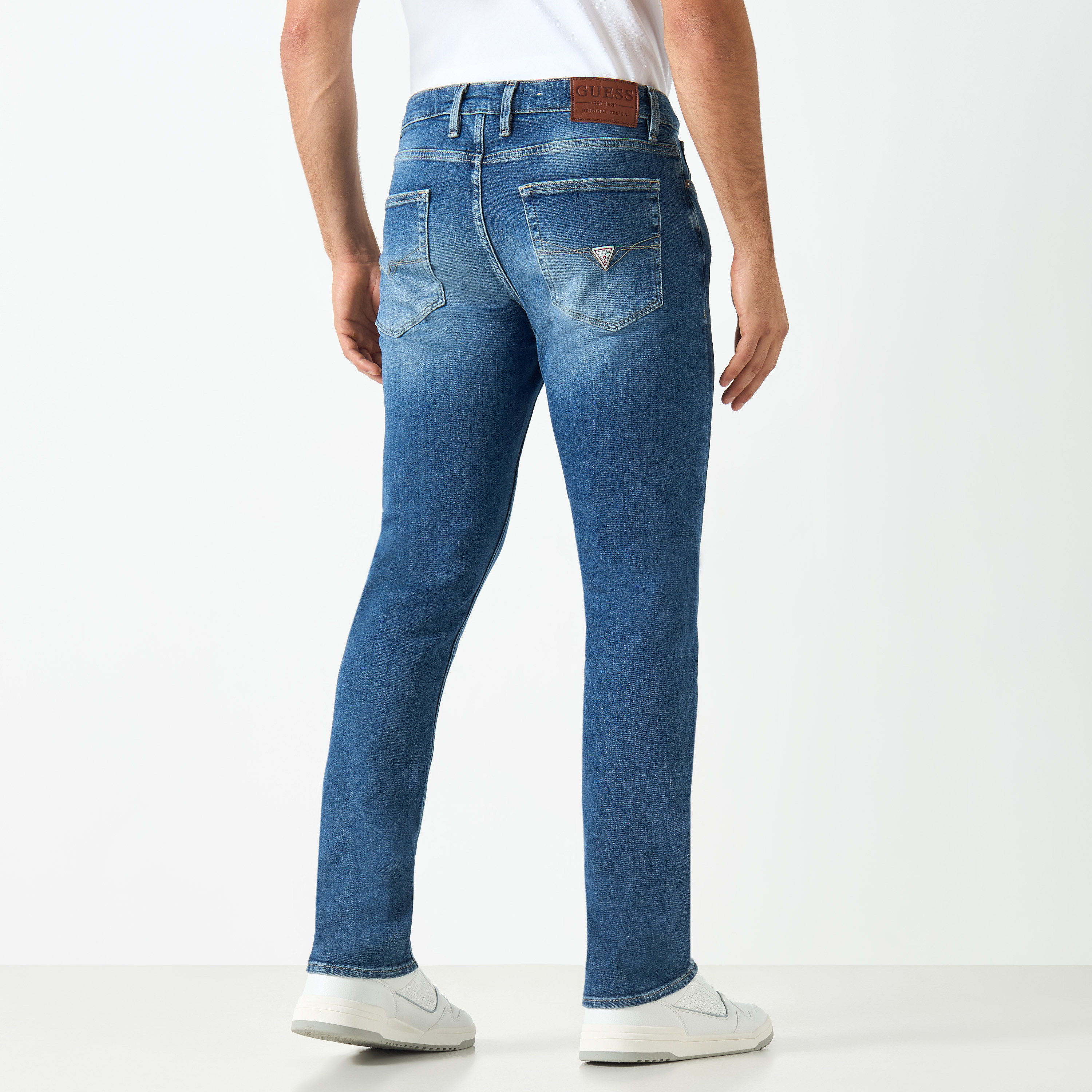 Guess Solid Slim Fit Jeans with Button Closure and Pockets-PROMO_CP_OM_B3GET10PER_20241001-image-3