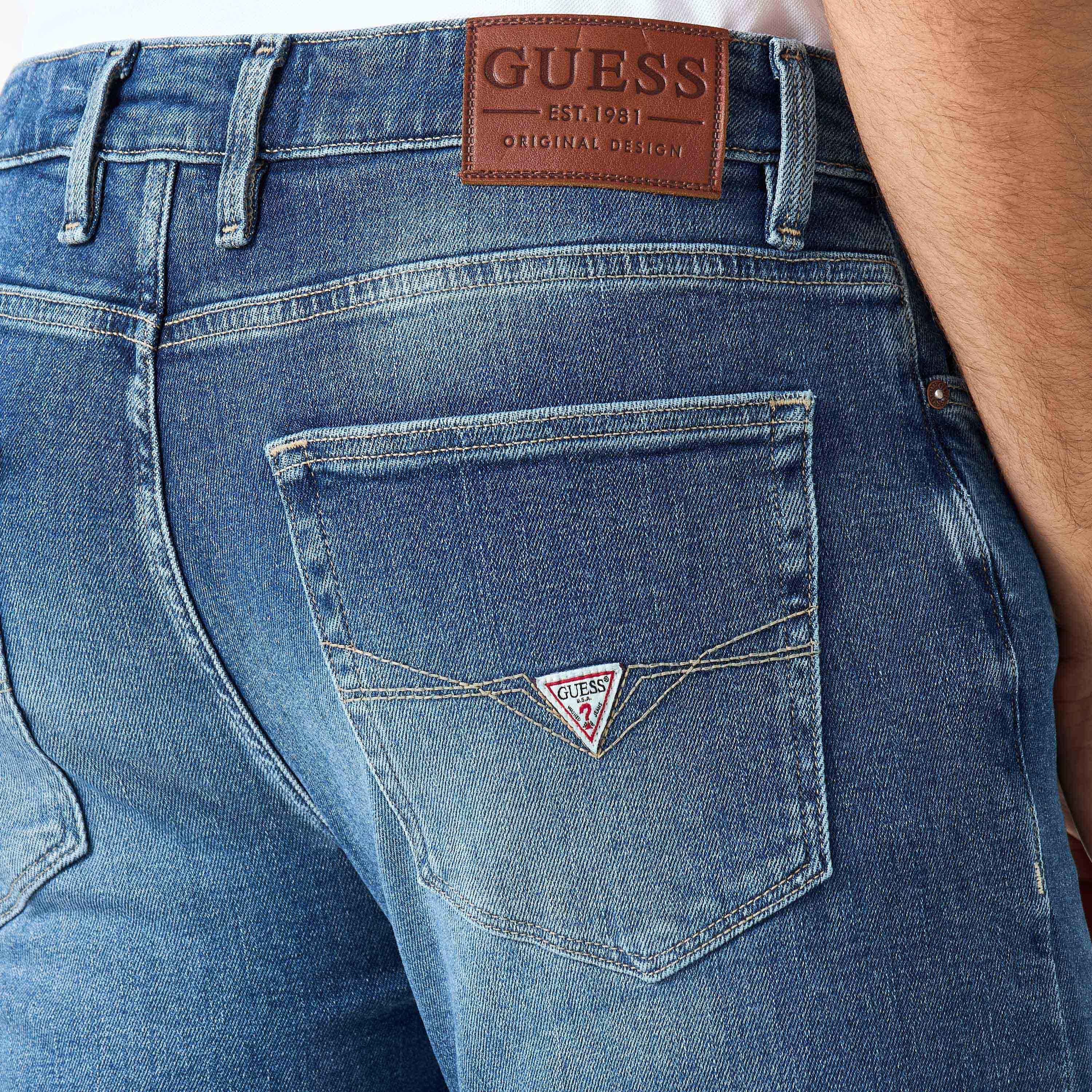 Guess Solid Slim Fit Jeans with Button Closure and Pockets-PROMO_CP_OM_B3GET10PER_20241001-image-4