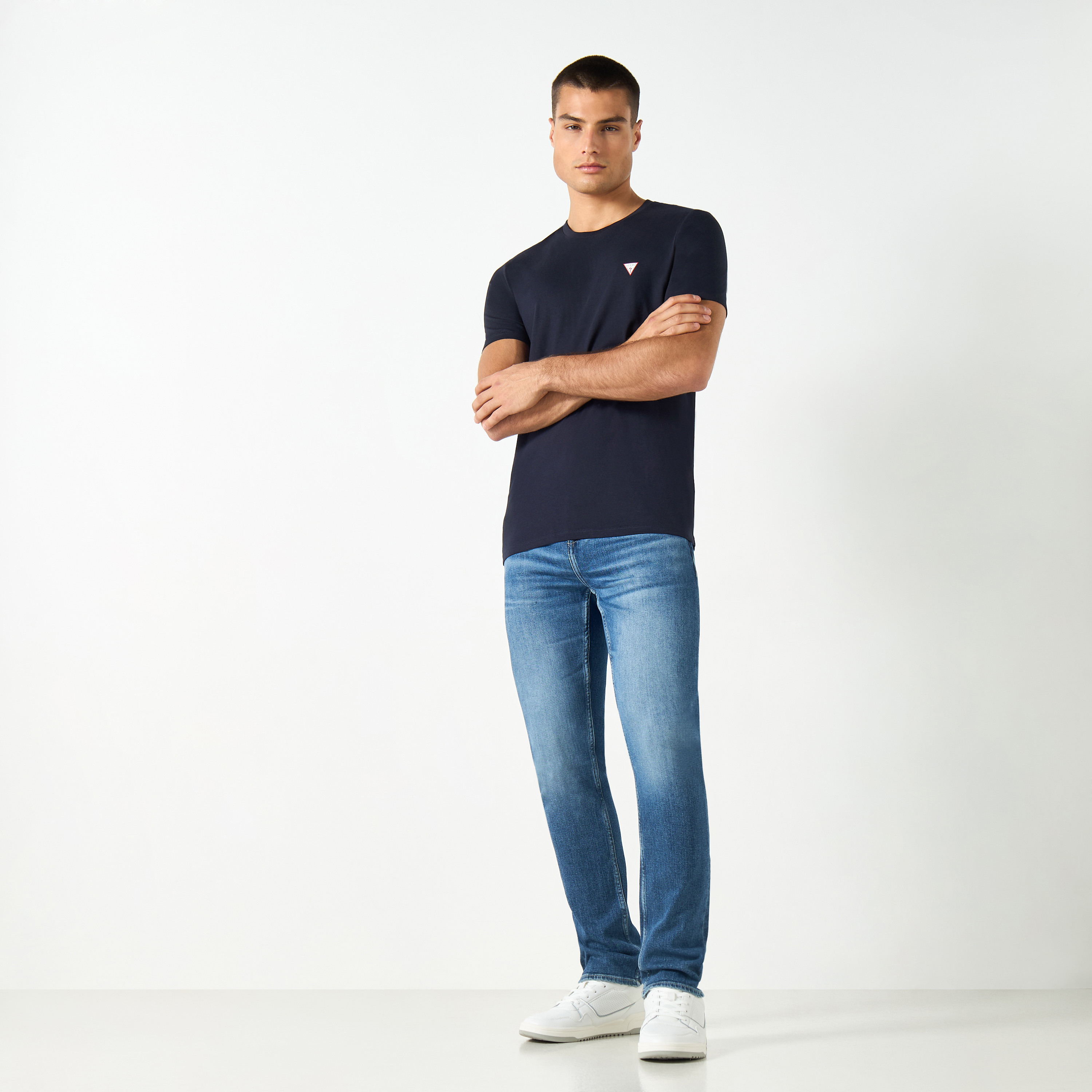 Guess Solid Crew Neck T-shirt with Short Sleeves-men-clothing-tshirtsandpolos-tshirts-image-2