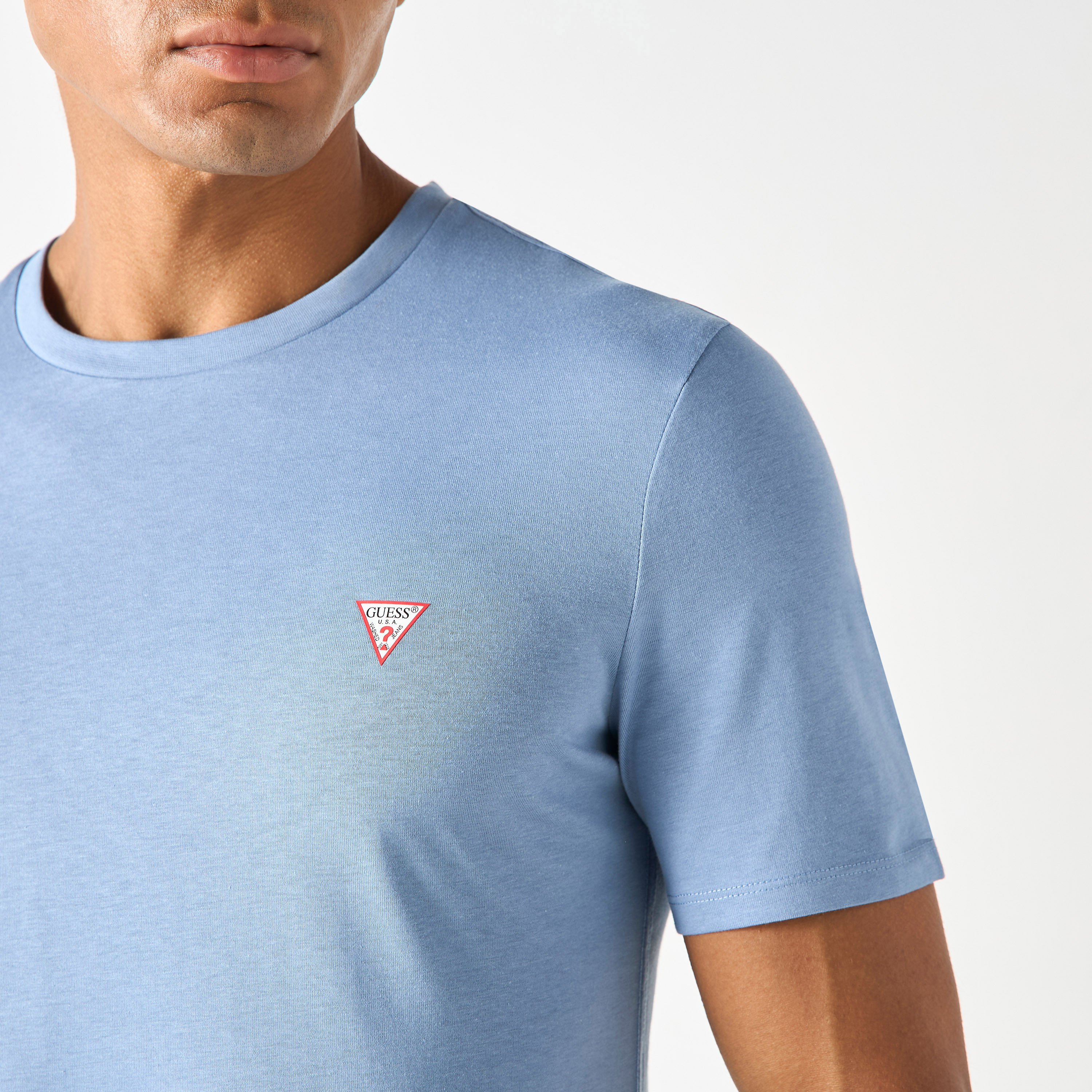 Guess Logo Print Crew Neck T-shirt with Short Sleeves-men-clothing-tshirtsandpolos-tshirts-image-3