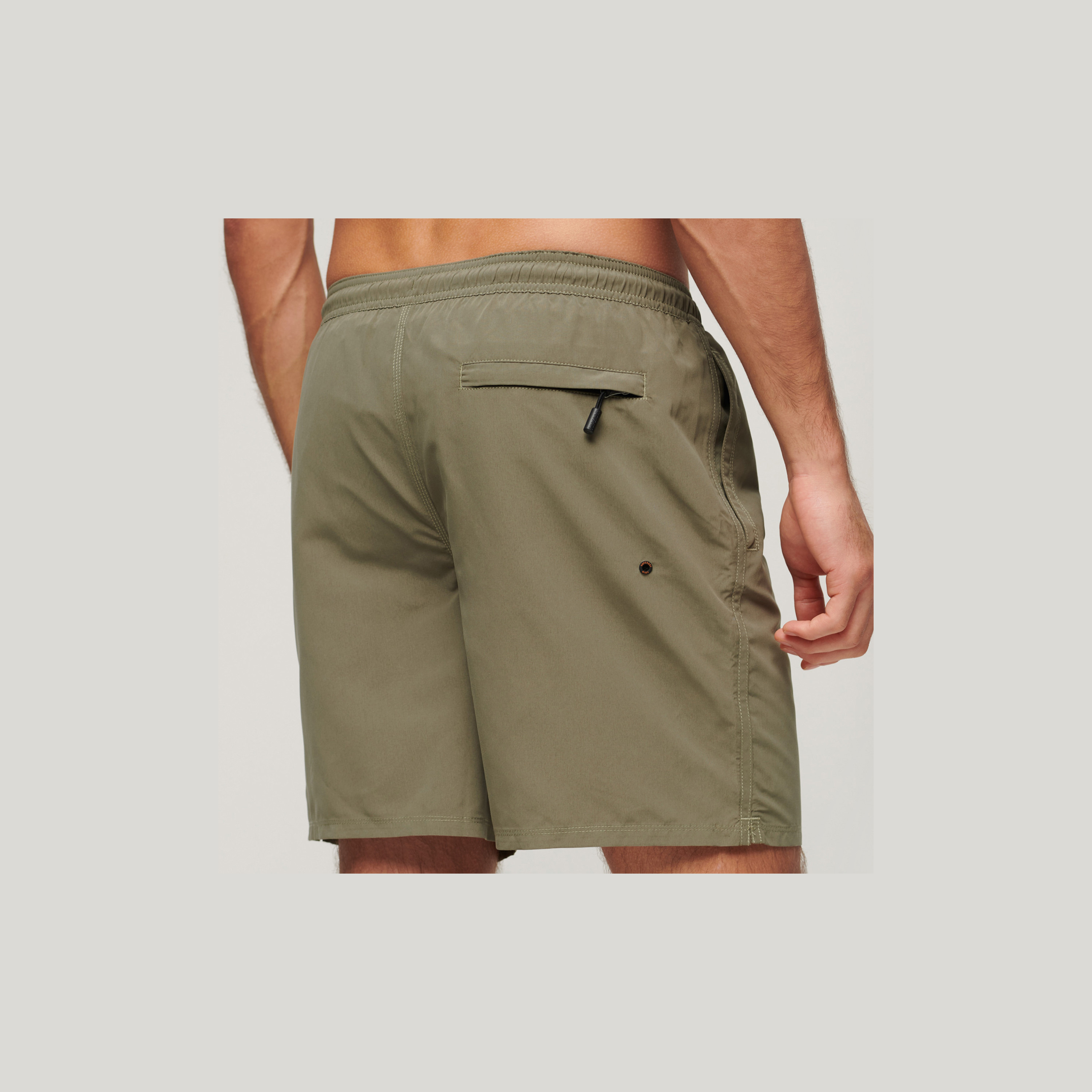 شورتس سباحة برباط مع مقاس 17 بوصة بشعار مطرز من سوبردراي بريميوم-men-clothing-bottoms-shorts-image-8