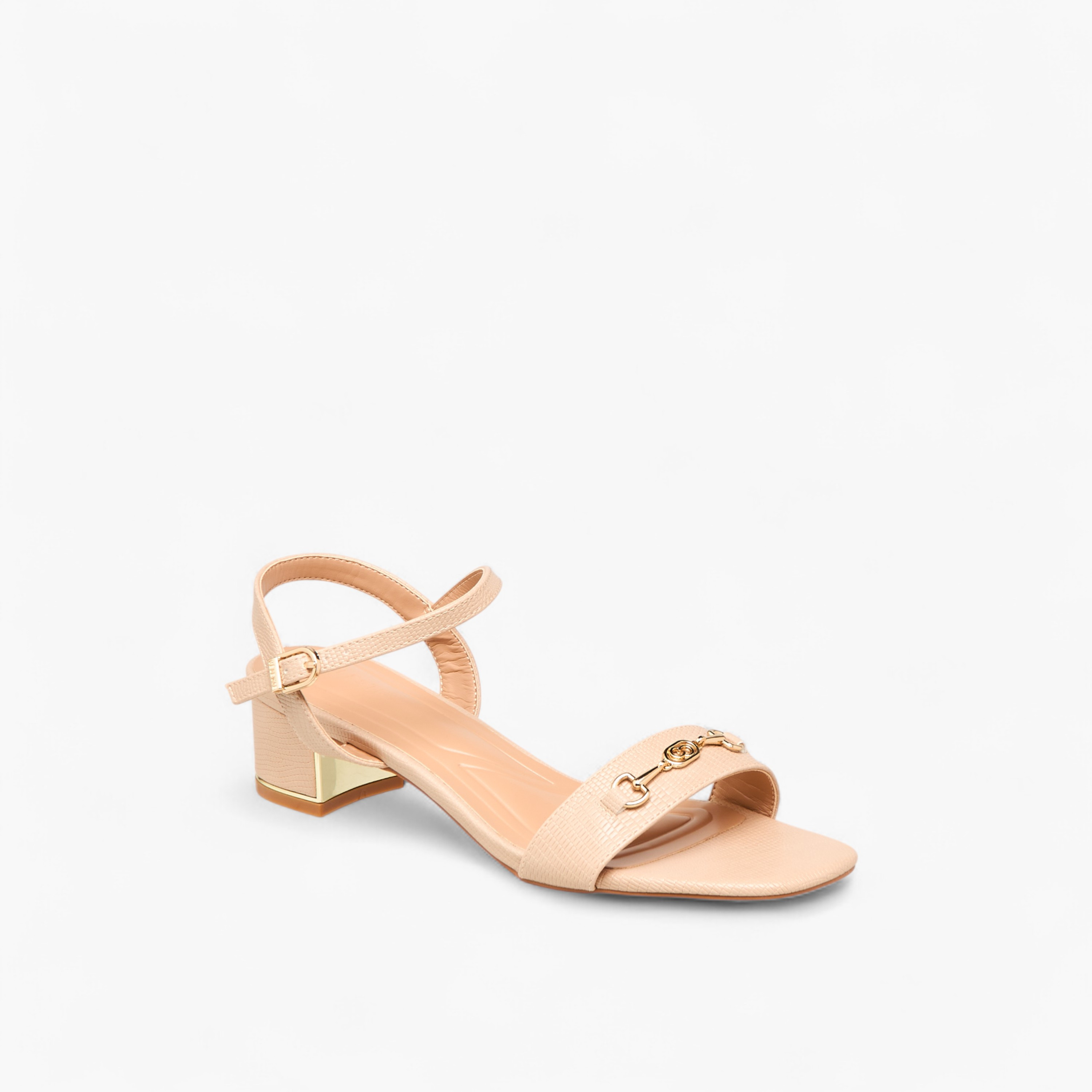 صندل بكعب سميك سادة وإبزيم إغلاق للنساء من سيليست-women-shoes-sandals-heeled-image-7
