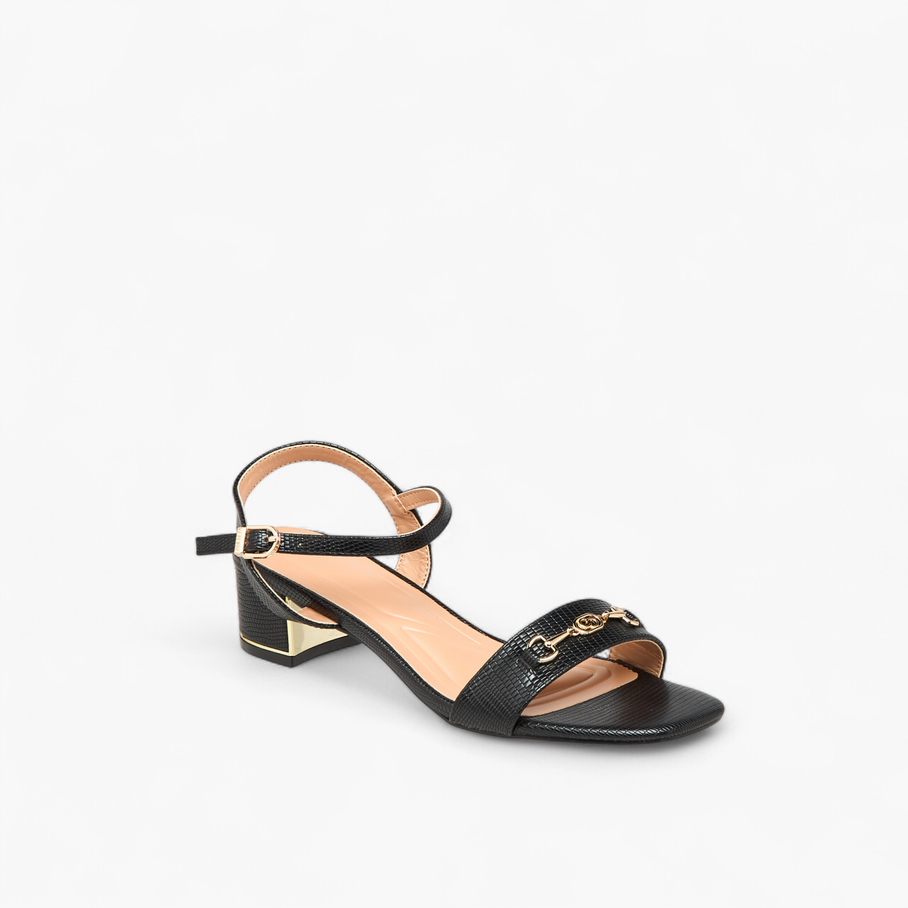 صندل بكعب سميك سادة وإبزيم إغلاق للنساء من سيليست-women-shoes-sandals-heeled-image-2