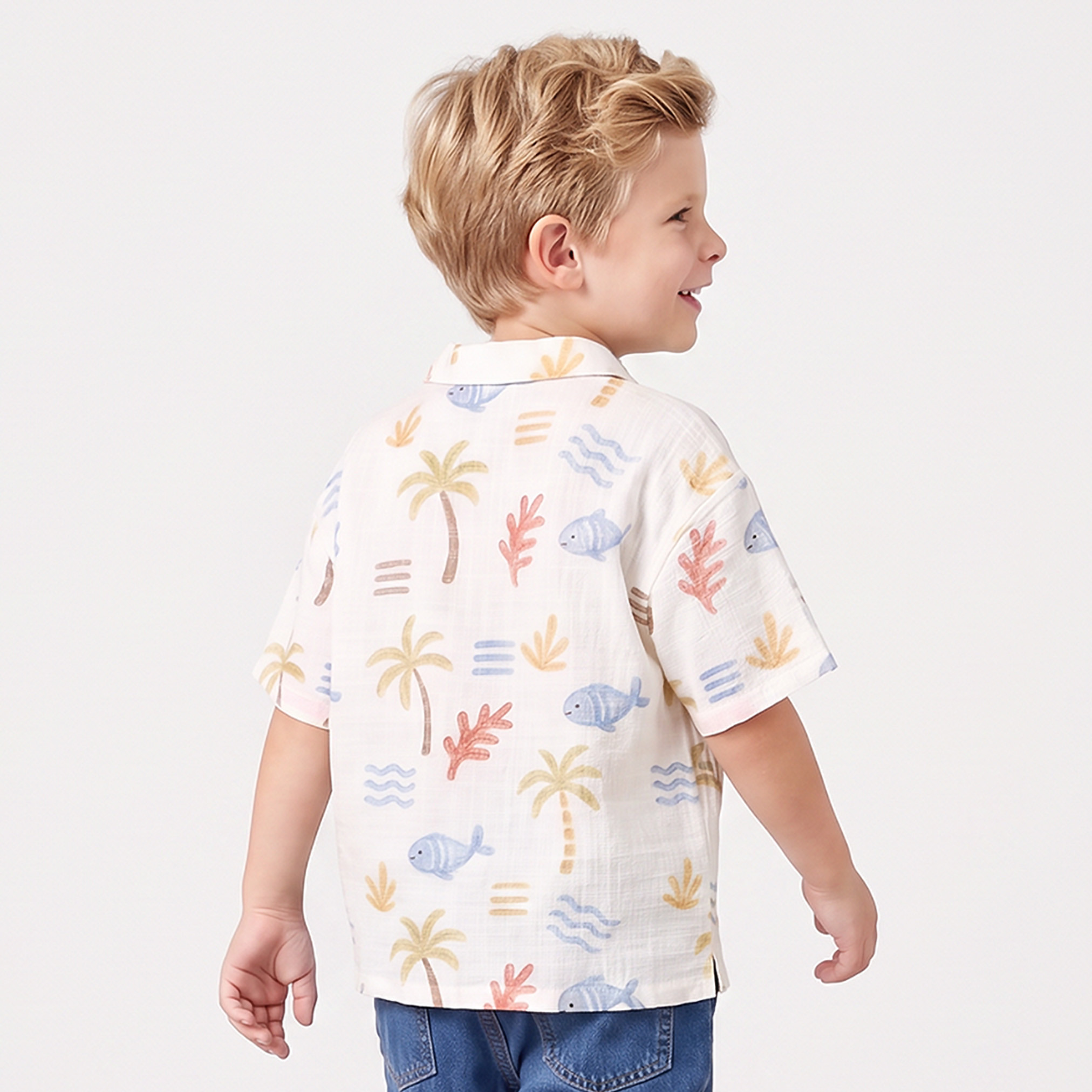 قميص بطبعات استوائية وأكمام قصيرة-boys-clothing-shirts-image-2