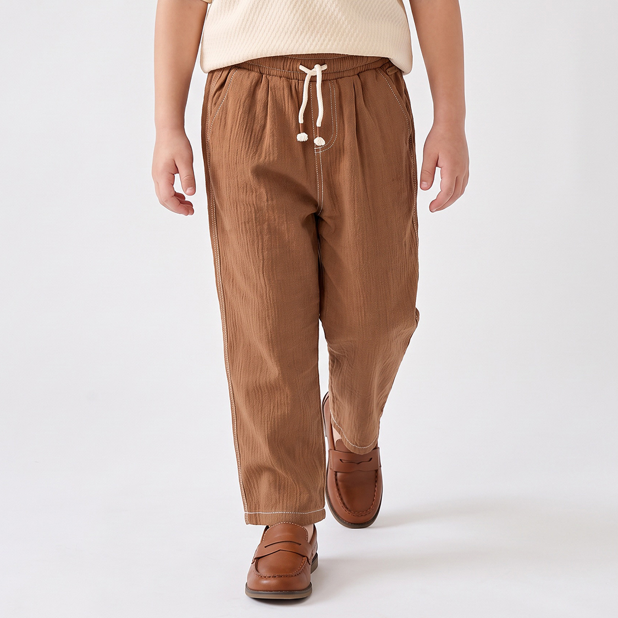 بنطلون قطن بارز الملمس بخصر مطاطي ورباط إغلاق-boys-clothing-bottoms-trousers-image-1