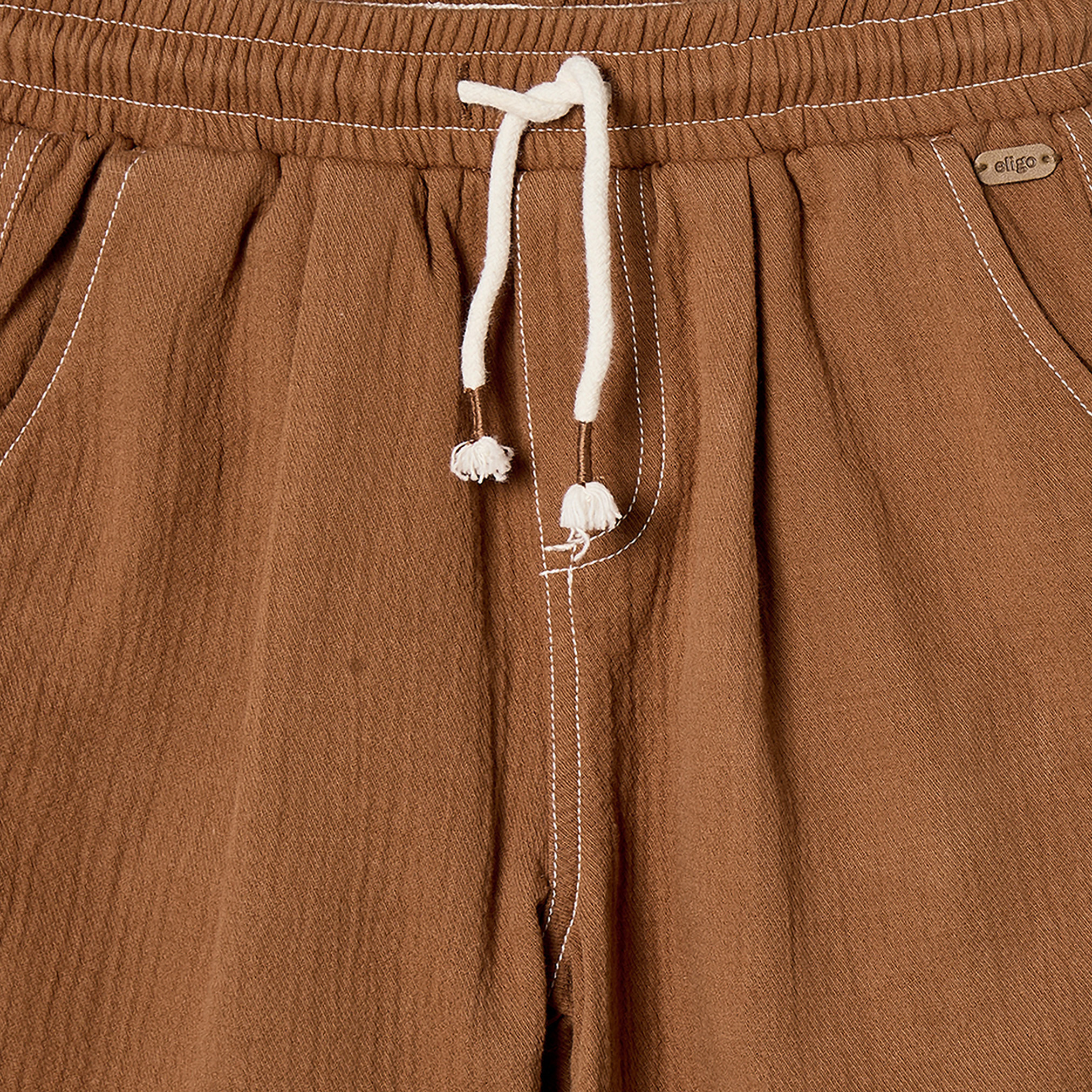 بنطلون قطن بارز الملمس بخصر مطاطي ورباط إغلاق-boys-clothing-bottoms-trousers-image-4