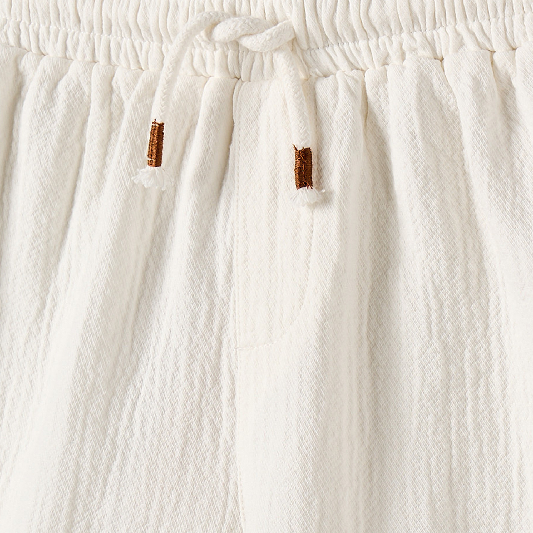 شورت بطول الركبة وخصر مطاطي برباط إغلاق وجيب-baby-boys-clothing-bottoms-shorts-image-4