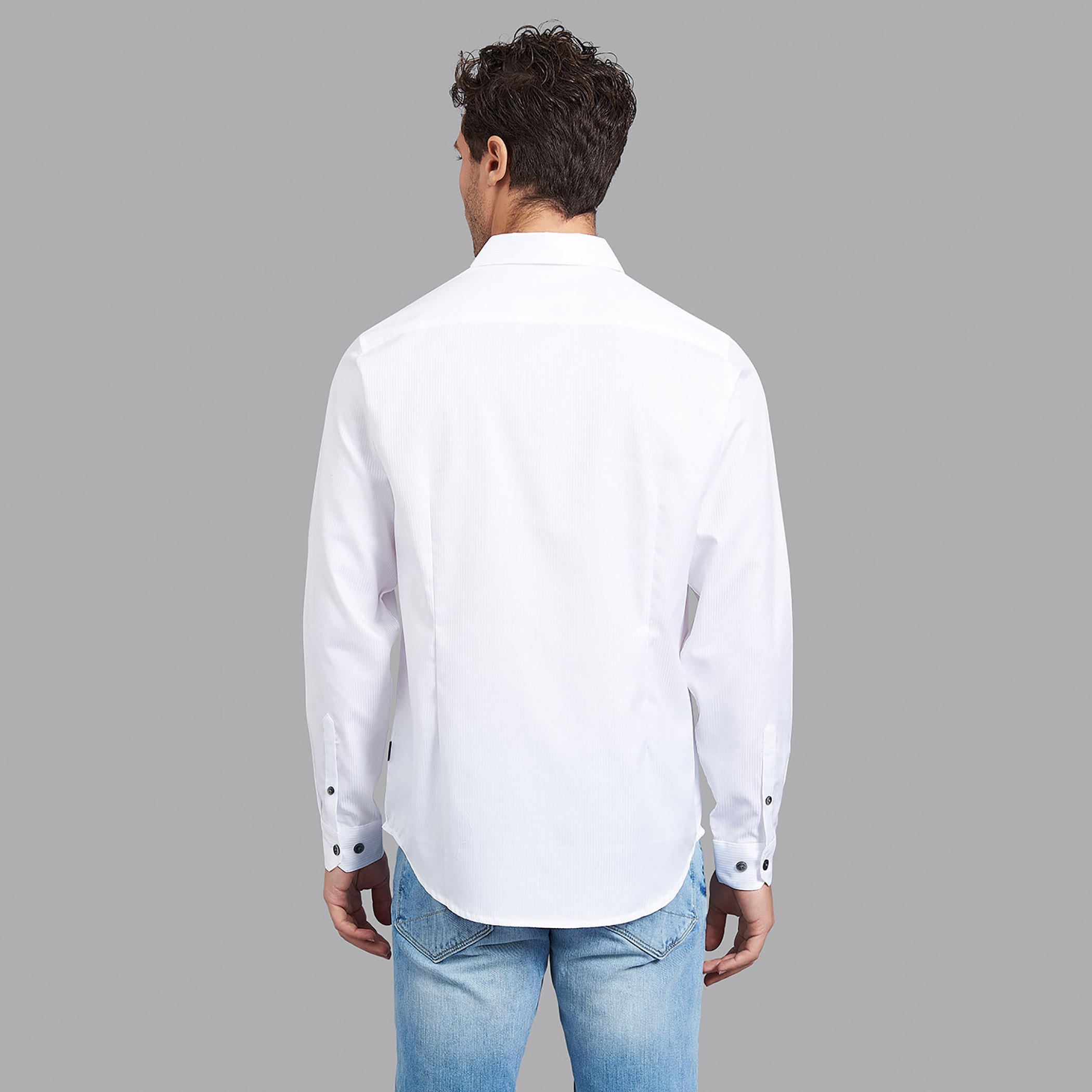 قميص بيفرلي هيلزبولو كلب بياقة وأكمام طويلة منسوج أبيض للرجال-men-clothing-shirts-image-5