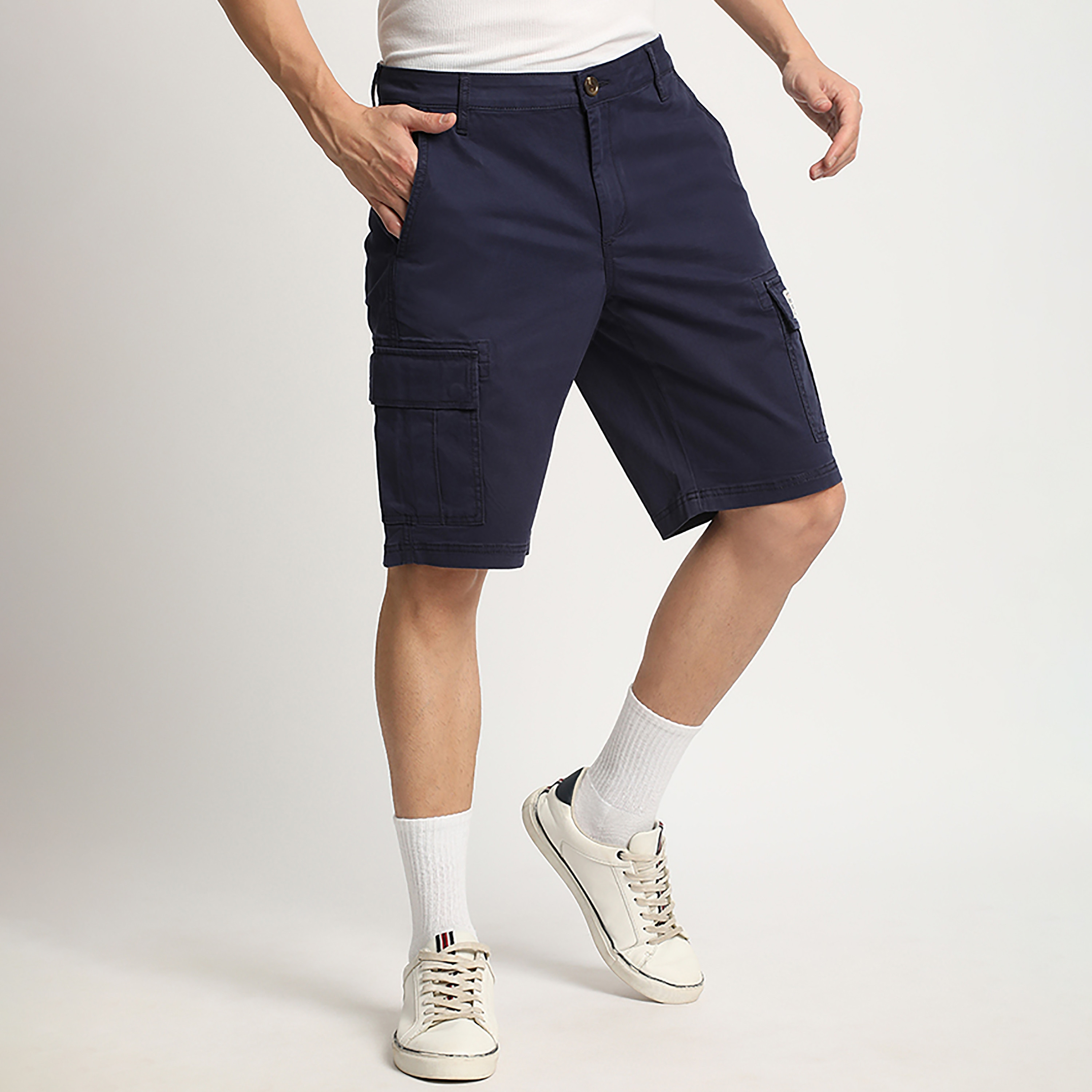 Beverly Hills Polo Club Plain Mid-Rise Button & Zip Fly Men's Cargo Shorts-men-clothing-bottoms-shorts-image-3