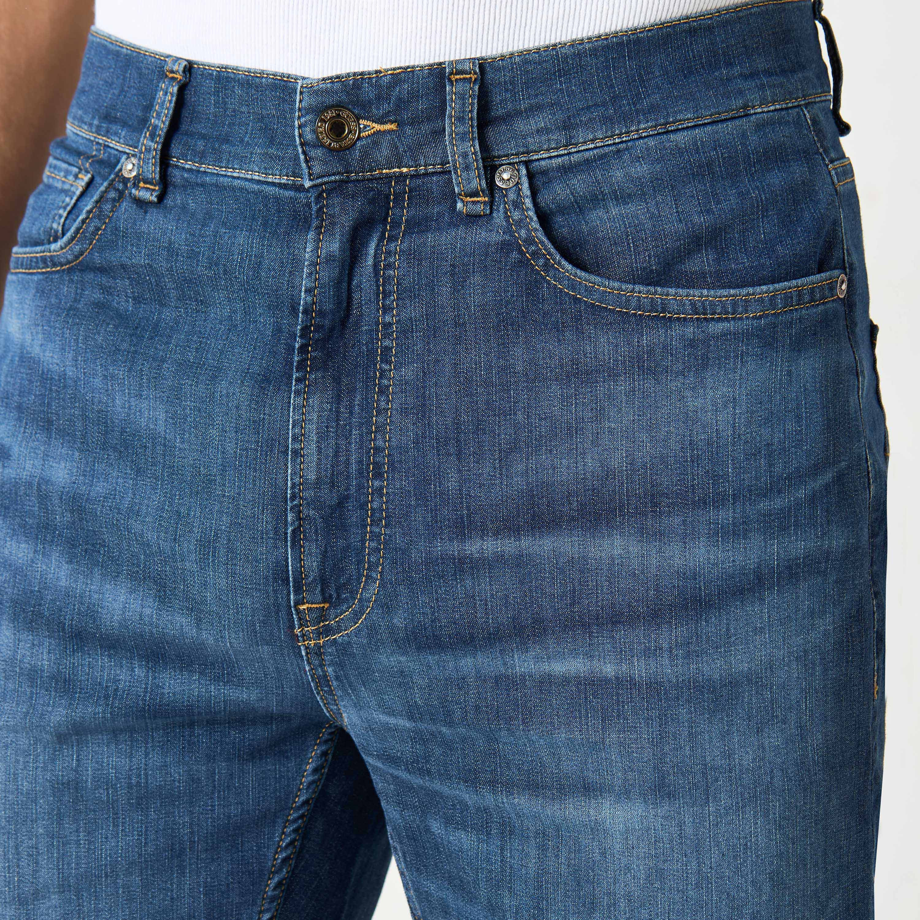 Guess Solid Relaxed Fit Jeans with Pockets-PROMO_CP_OM_B3GET10PER_20241001-image-5