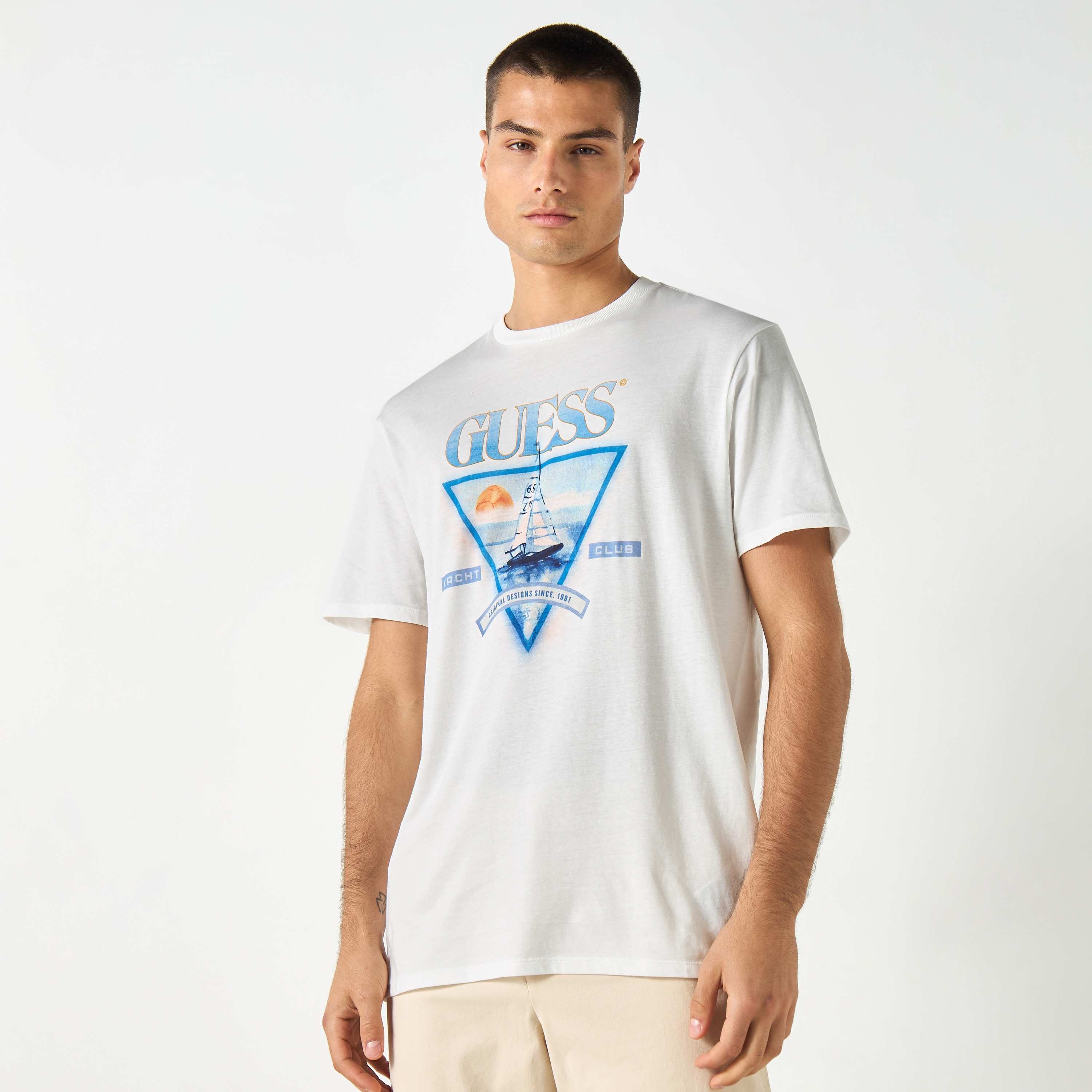 Guess Logo Print Crew Neck T-shirt with Short Sleeves-men-clothing-tshirtsandpolos-tshirts-image-1