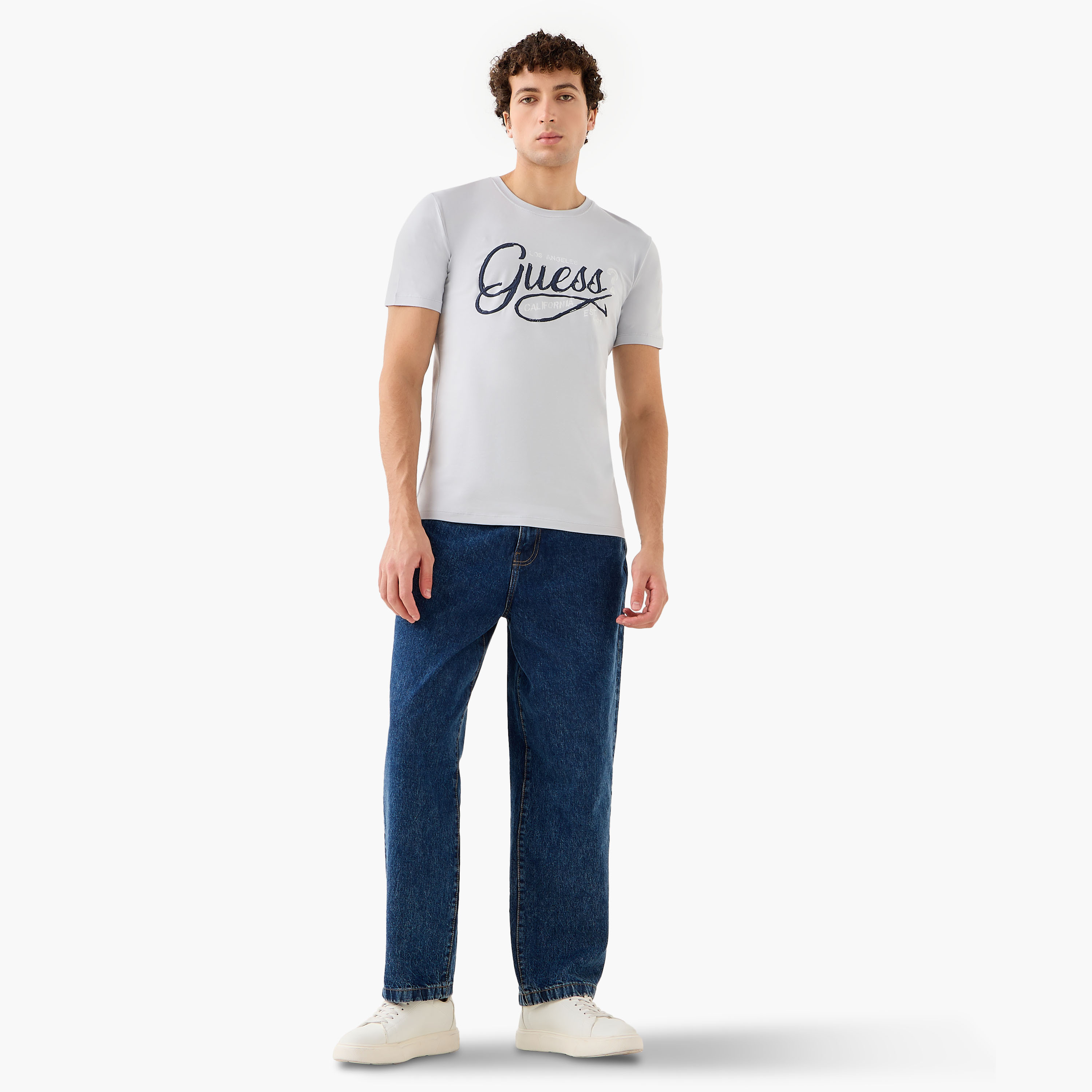 تيشيرت بأكمام قصيرة وطبعات شعار من جيس-men-clothing-tshirtsandpolos-tshirts-image-7