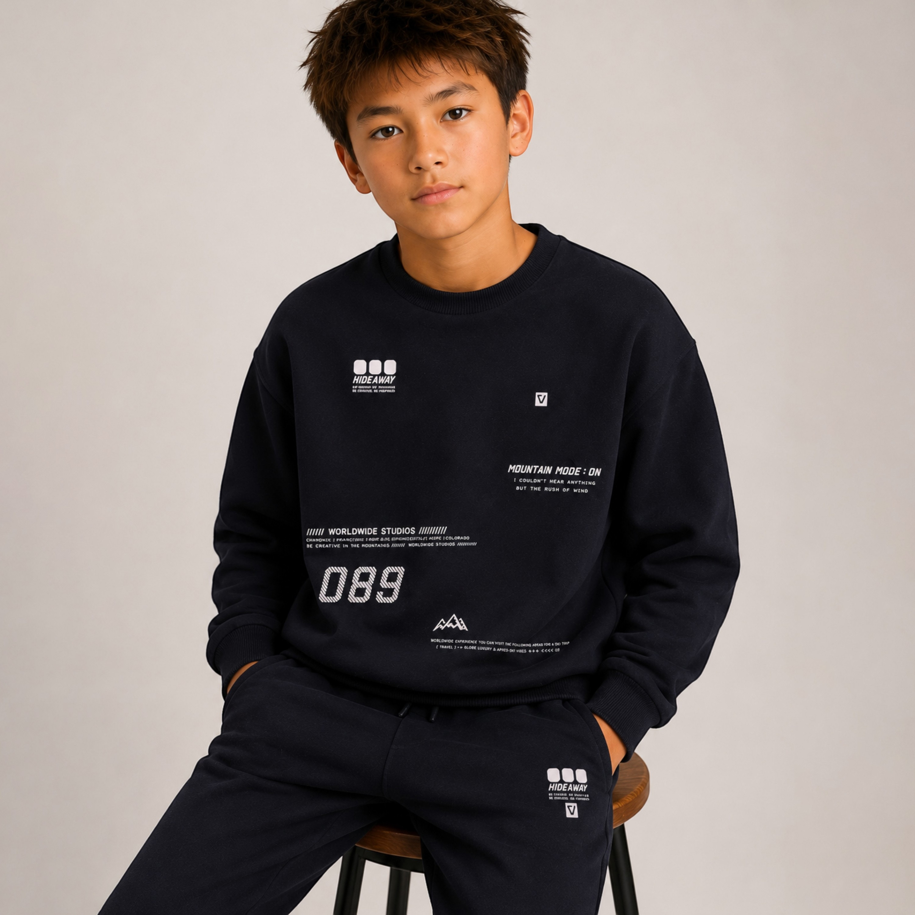 طقم سويت شيرت مطبوع بأكمام طويلة وبنطال جوجر من ديركجي-boys-clothing-setsandcoords-image-3