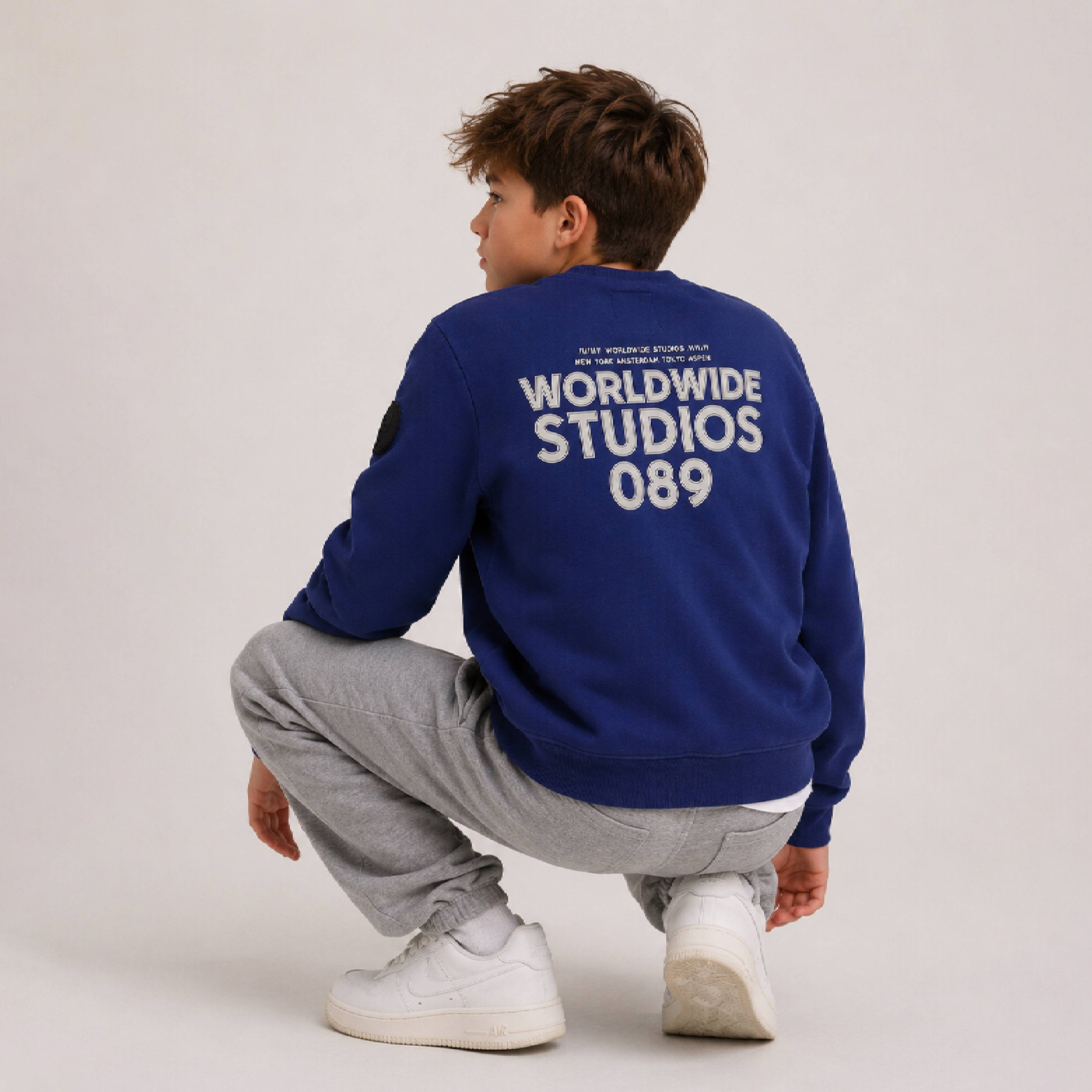 سويت شيرت بأكمام طويلة ورقعة على الصدر من ديركجي-boys-clothing-sweatshirts-image-4