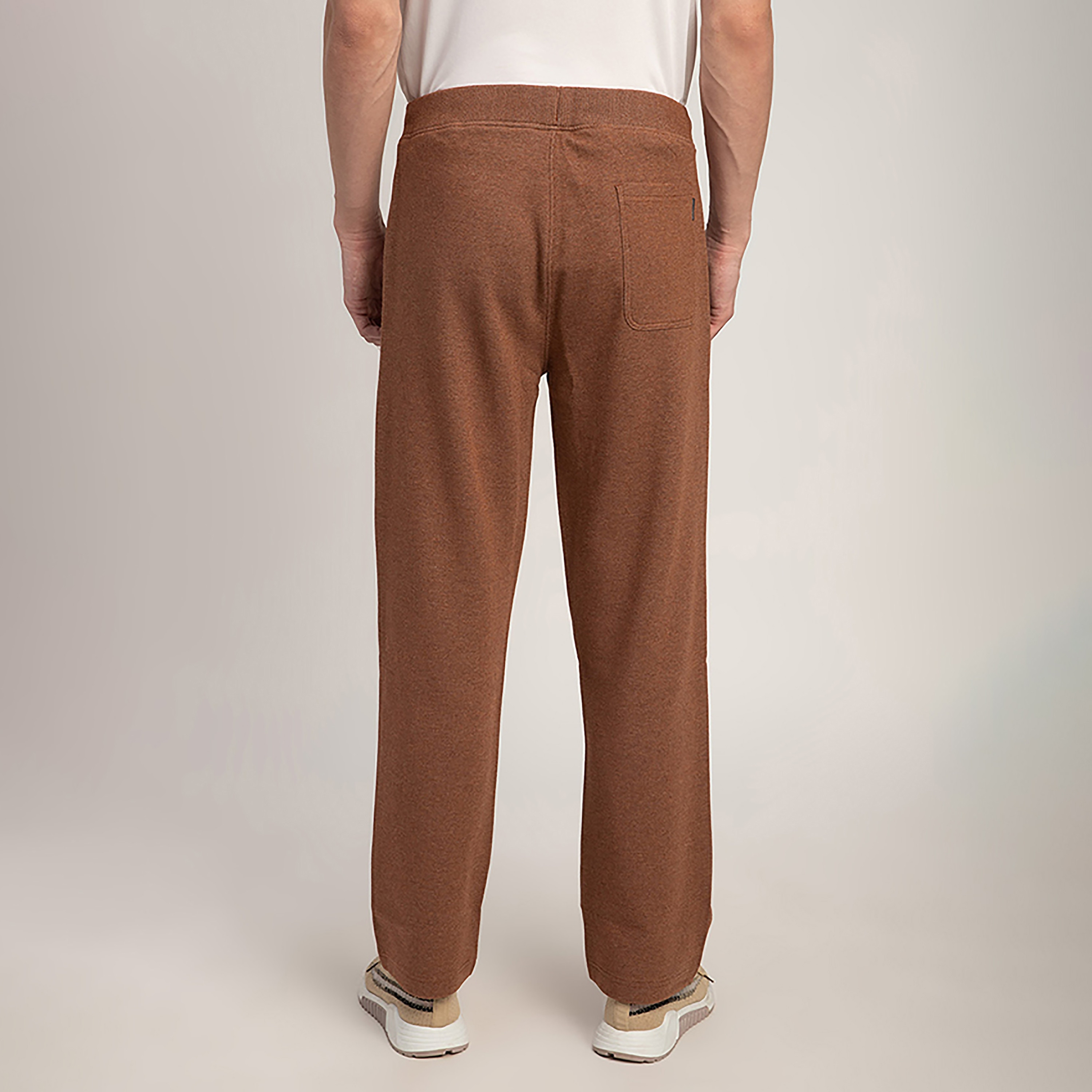 بنطلون رياضي رجالي سادة متوسط الارتفاع برباط شد من بيفرلي هيلز بولو كلوب-men-clothing-bottoms-joggers-image-5
