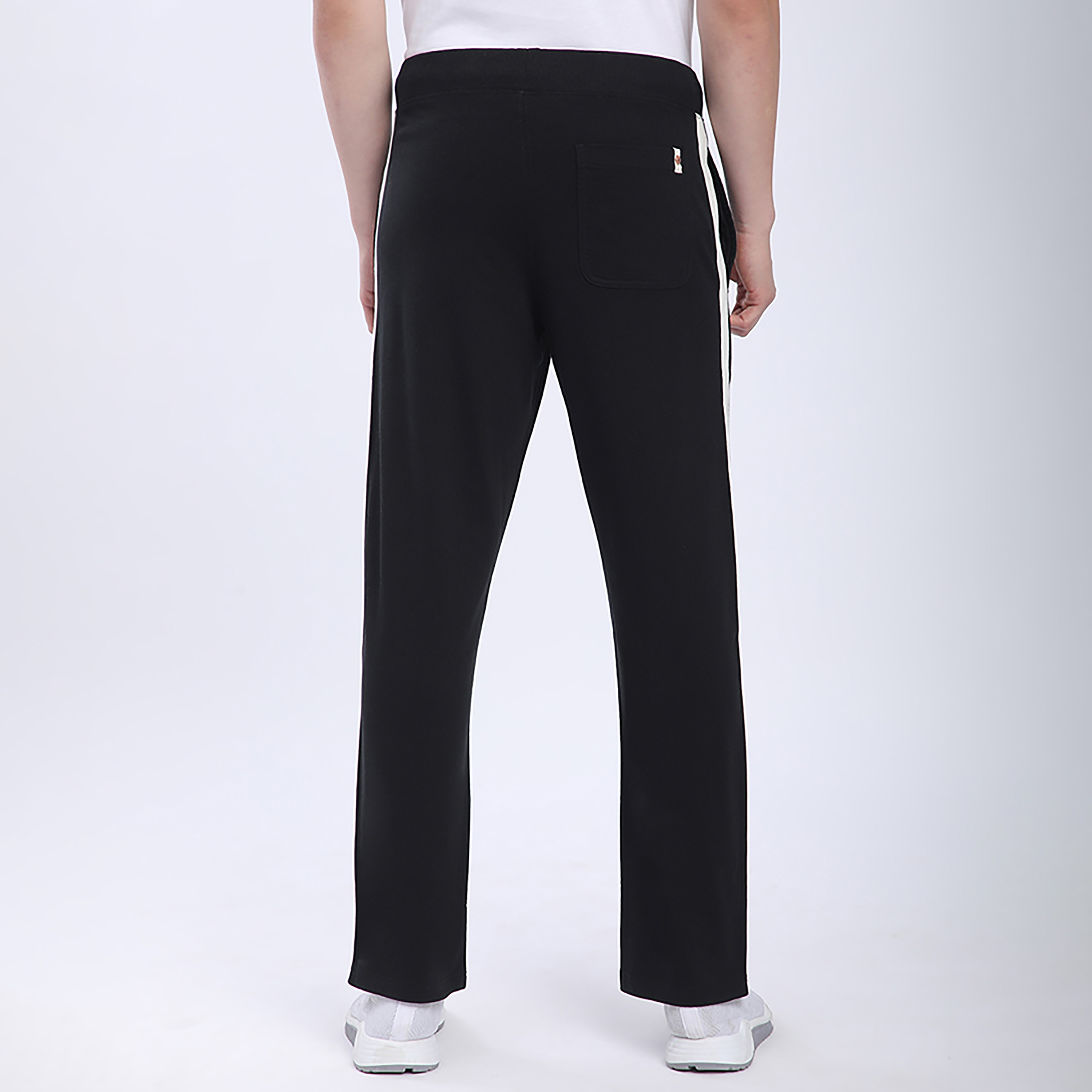 بنطلون رياضي رجالي متوسط الارتفاع برباط شد مع شريط جانبي من بيفرلي هيلز بولو كلوب-men-clothing-bottoms-joggers-image-5