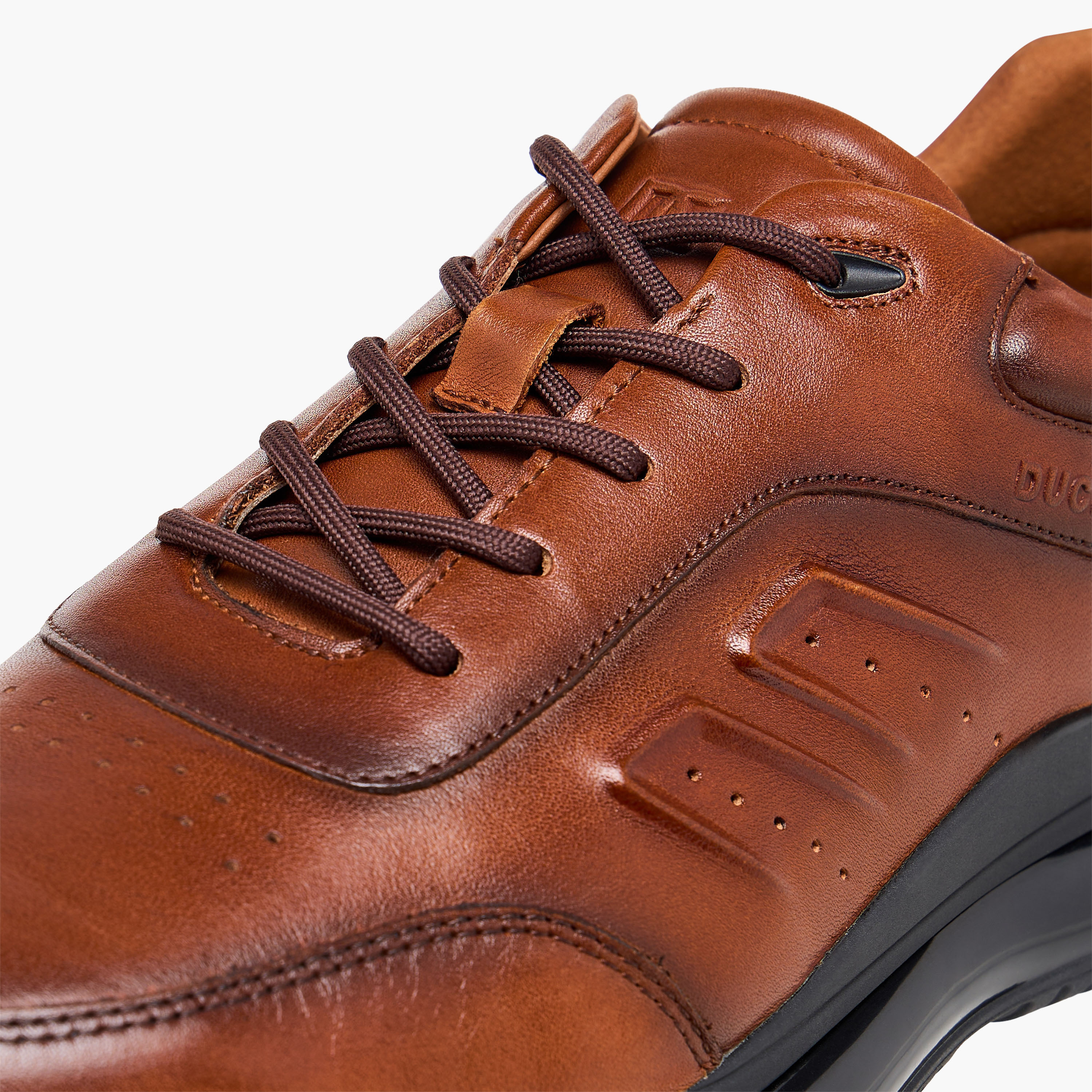 حذاء سنيكرز جلد برباط وألواح للرجال من دوتشيني-men-shoes-sneakers-image-4