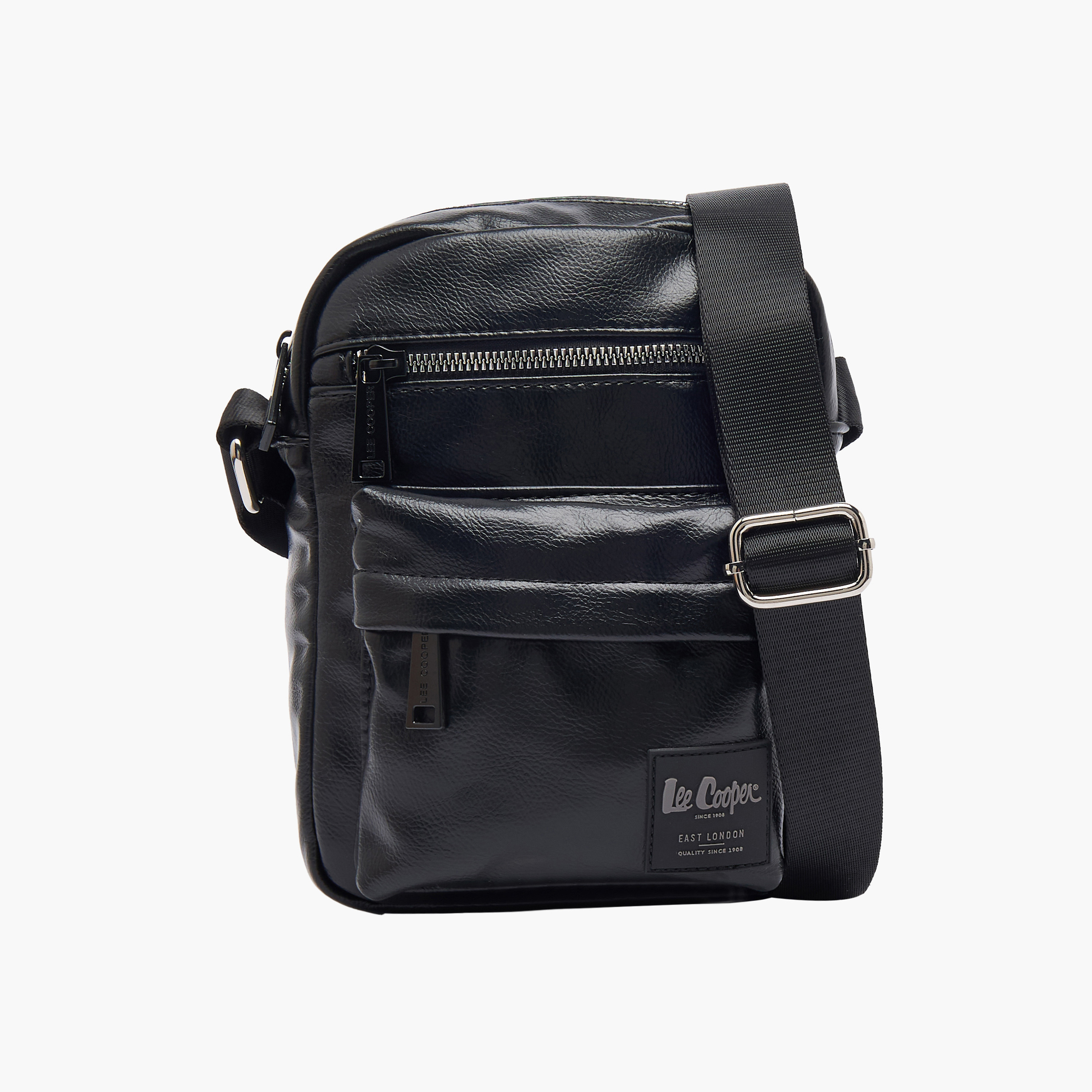 شنطة كروس بودي بحزام قابل للتعديل للرجال من لي كوبر-travel-accessories-image-1