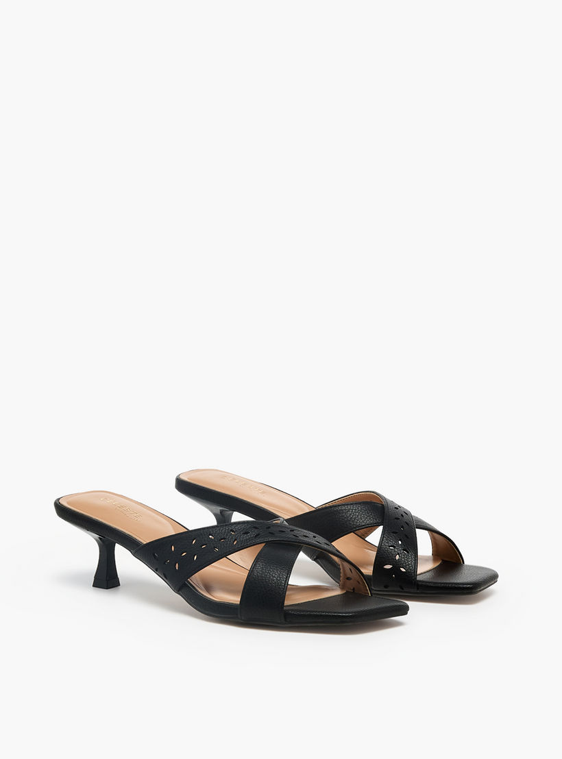 صندل بكعب مدبب وحزام متقاطع للنساء من سيليست-women-shoes-sandals-heeled-image-1