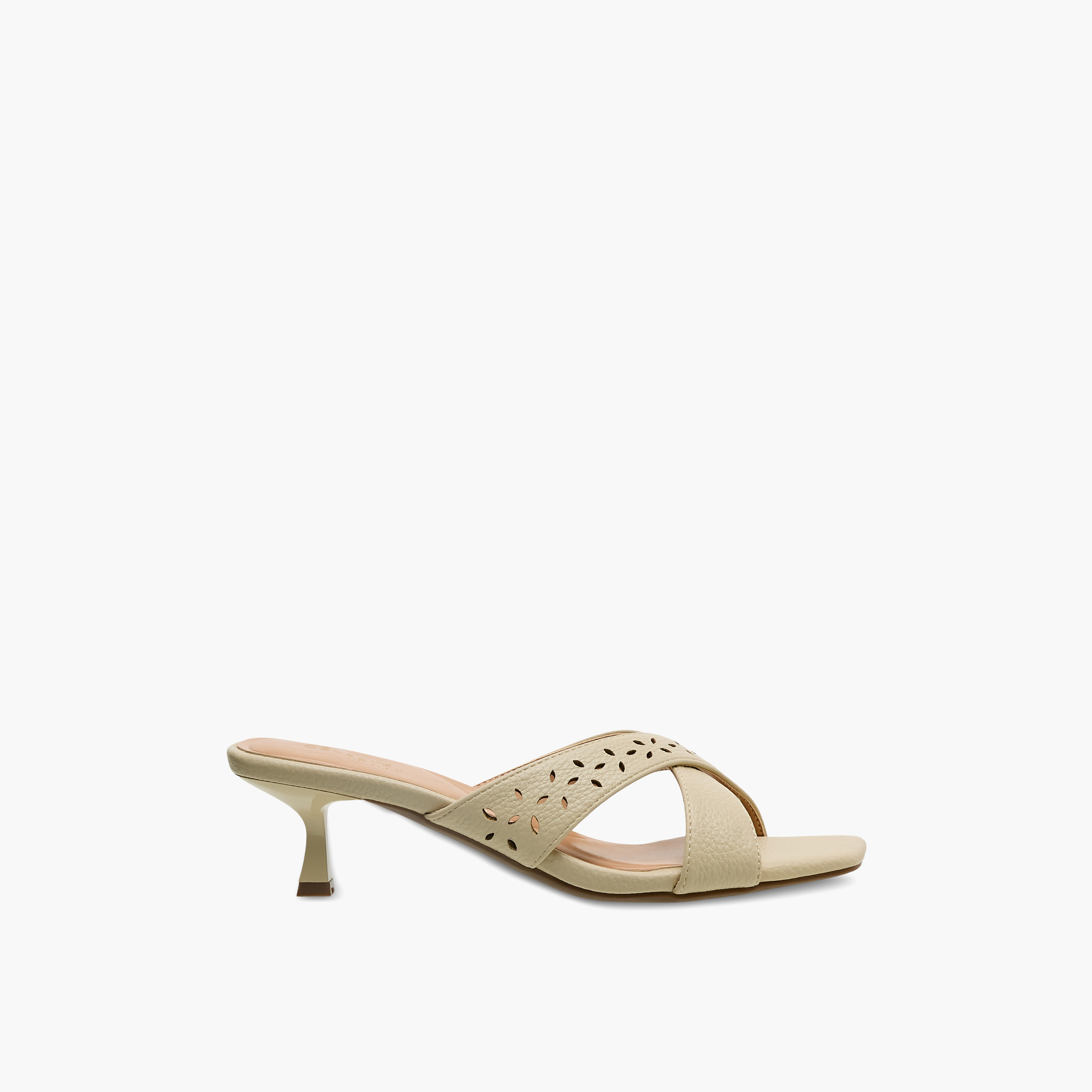 صندل بكعب مدبب وحزام متقاطع للنساء من سيليست-women-shoes-sandals-heeled-image-3