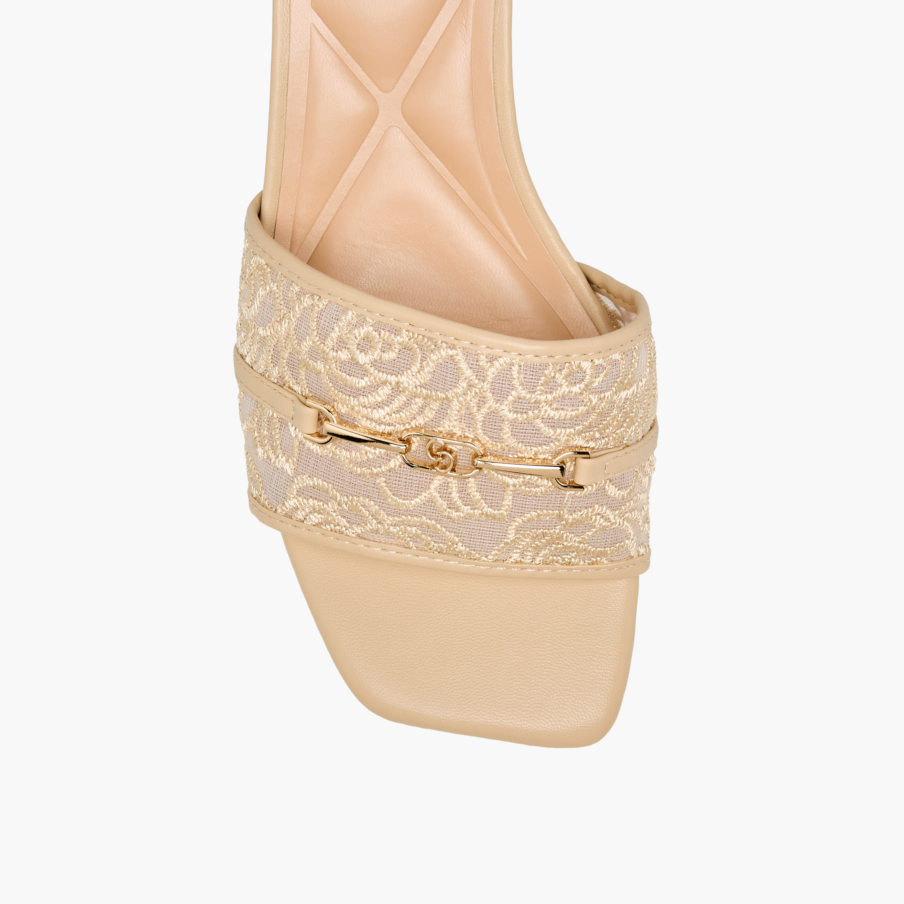 صندل بكعب رفيع للنساء من سيليست-women-shoes-sandals-heeled-image-5