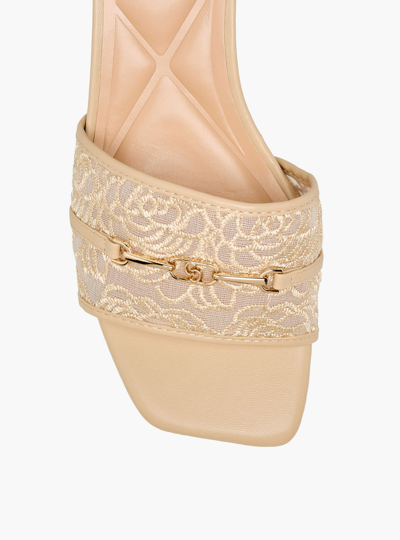 صندل بكعب رفيع للنساء من سيليست-women-shoes-sandals-heeled-image-5